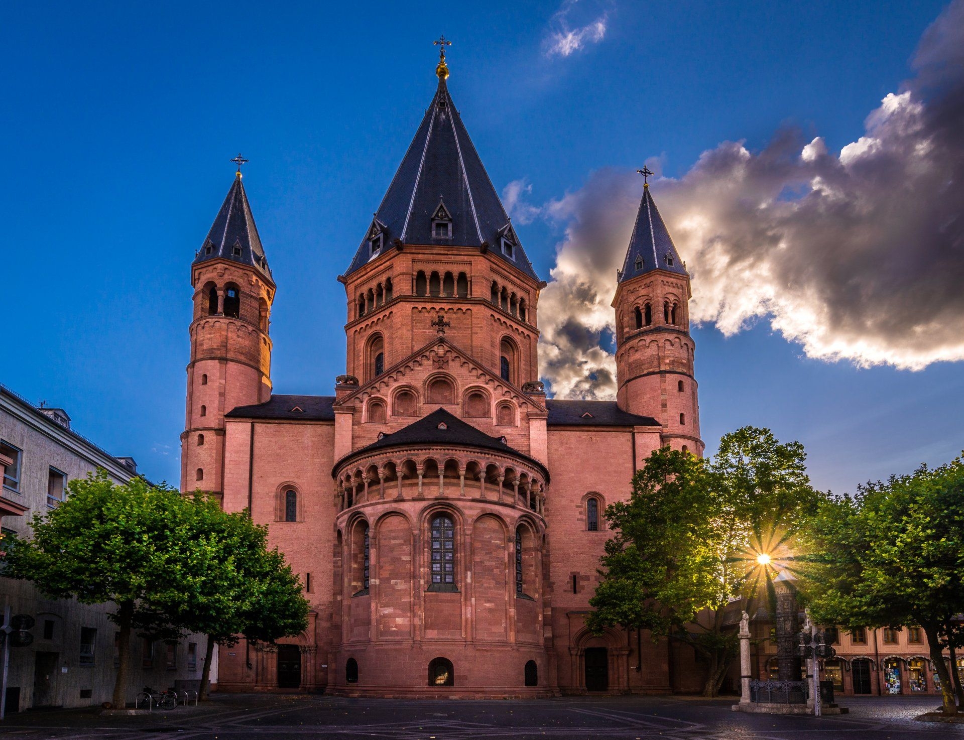 1920x1480 Mainz Cathedral HD Wallpaper and Background Image, Desktop