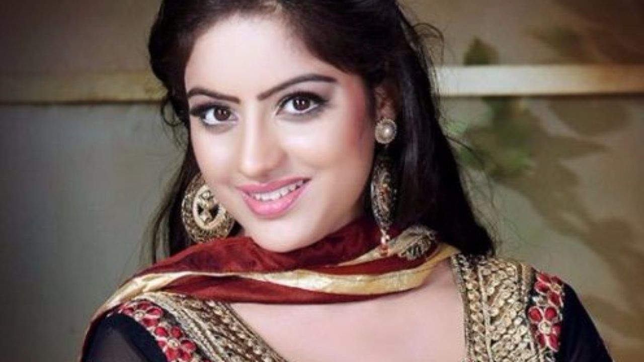 1280x720 Deepika Singh Height, Weight, Age, Husband, Family, Biography, Desktop