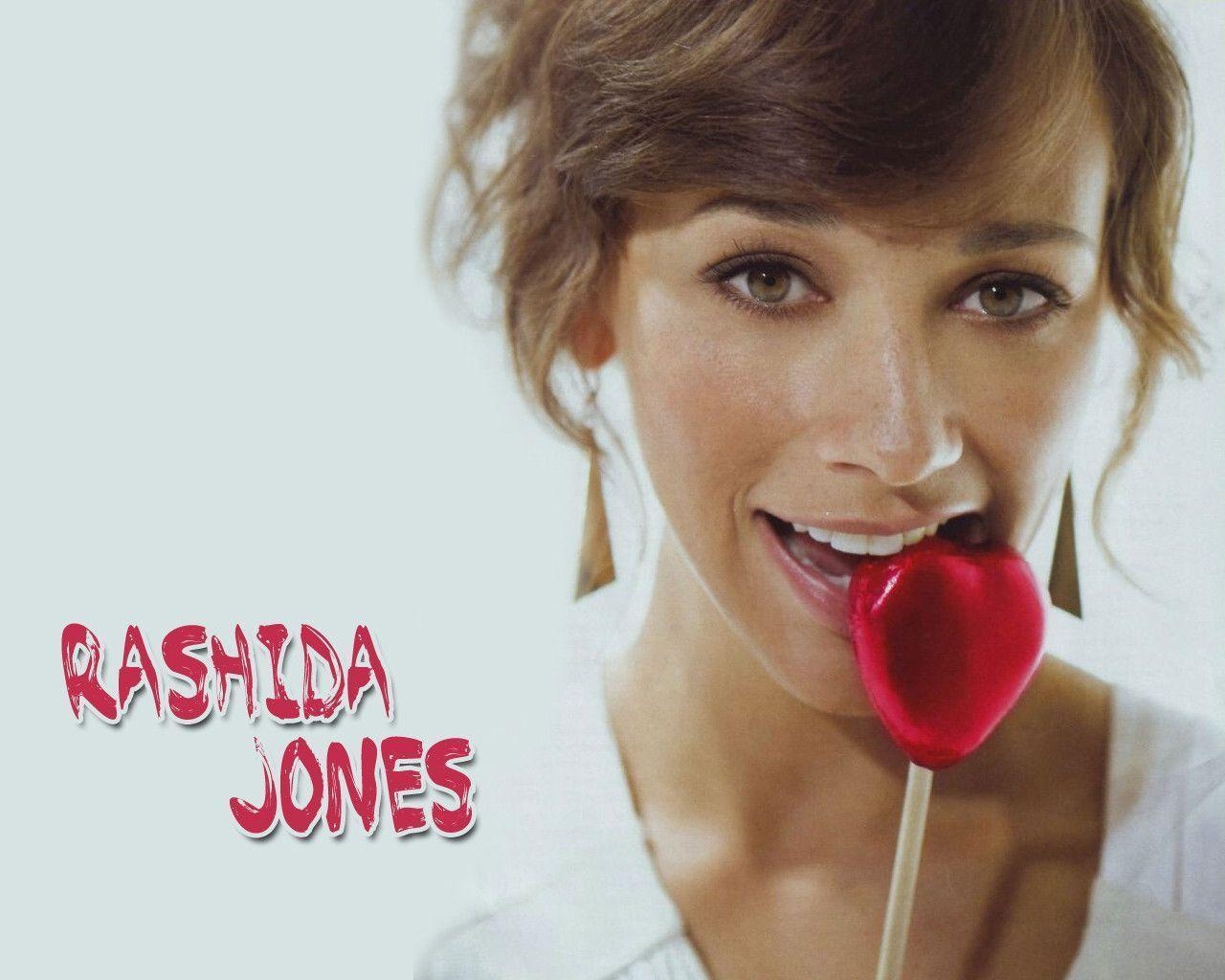 1280x1030 Rashida Jones Wallpaper. Rashida Jones Background, Desktop