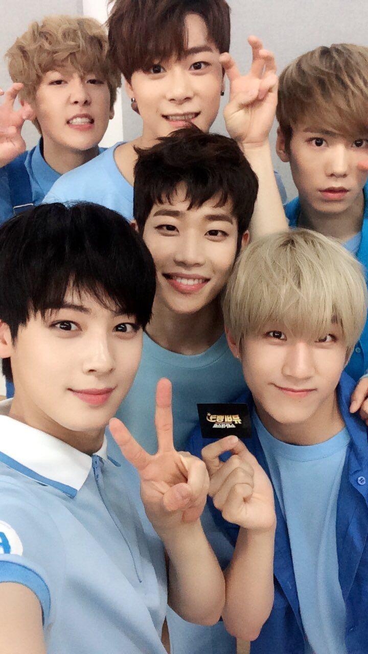 720x1280 KBS2 Stardust Twitter Update #ASTRO. Idol reference, Phone