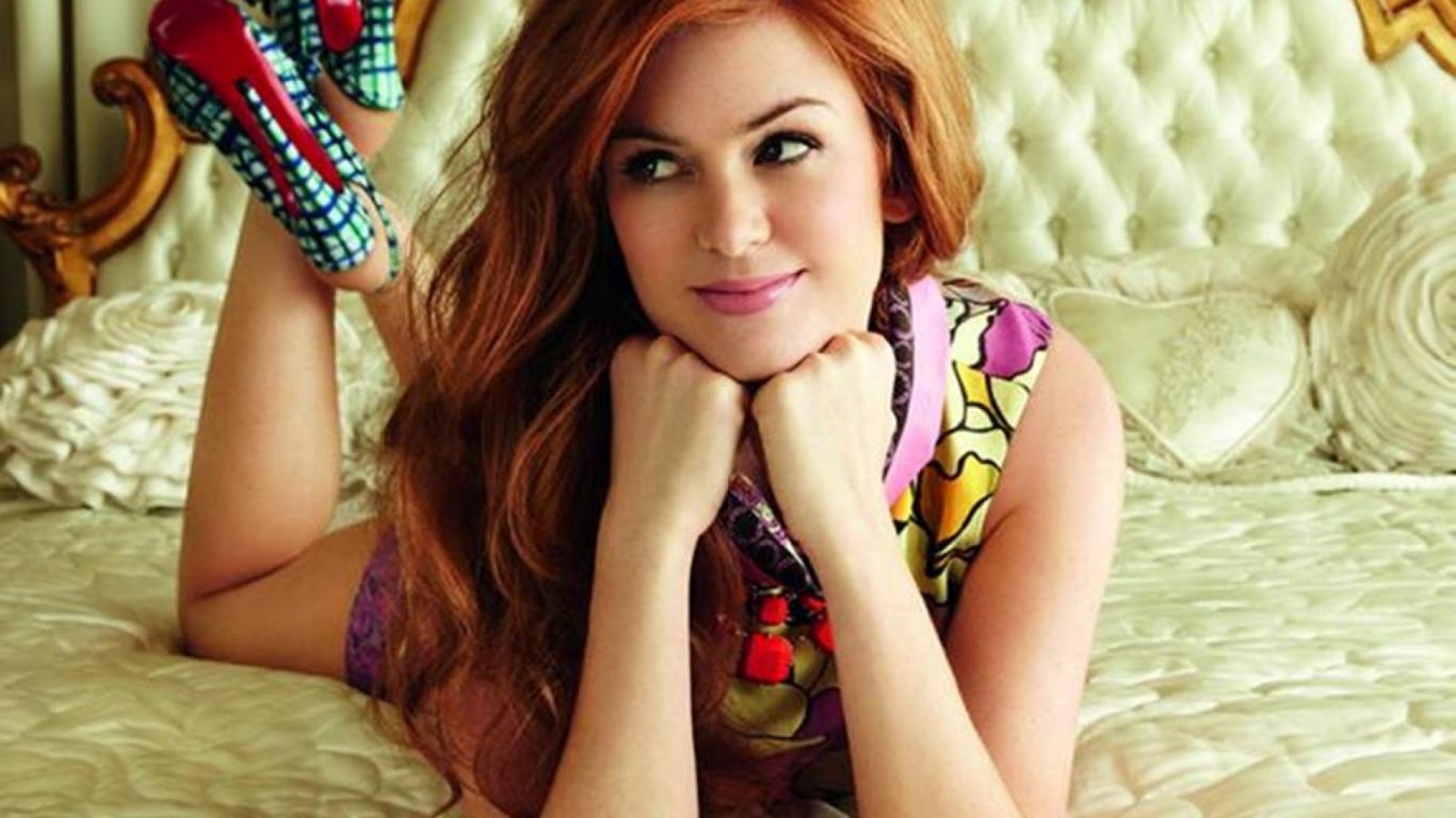 1370x770 Isla Fisher Wallpaper Download FREE. MrPopat, Desktop