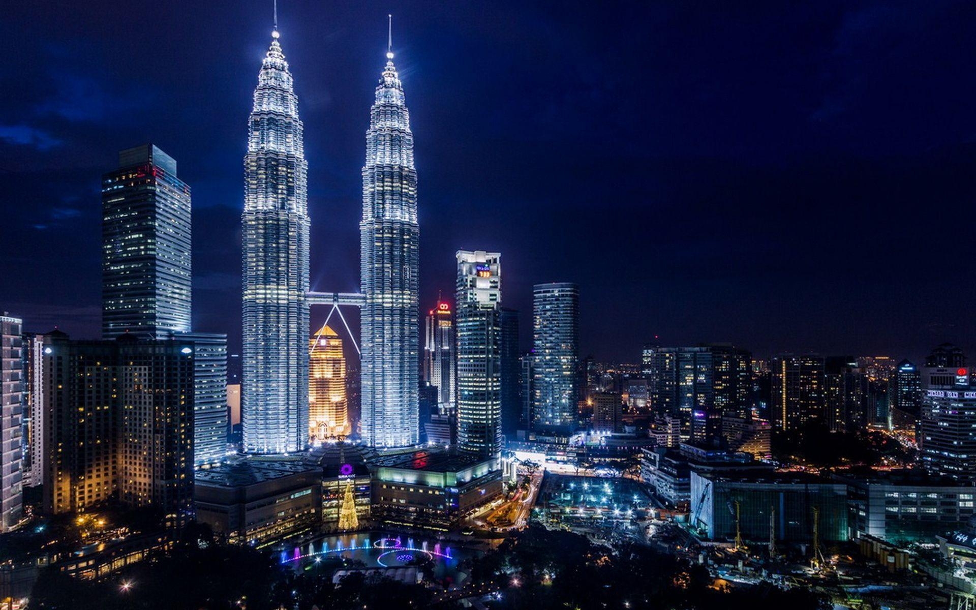 1920x1200 Download  Petronas Towers skyscrapers, Kuala Lumpur, Desktop