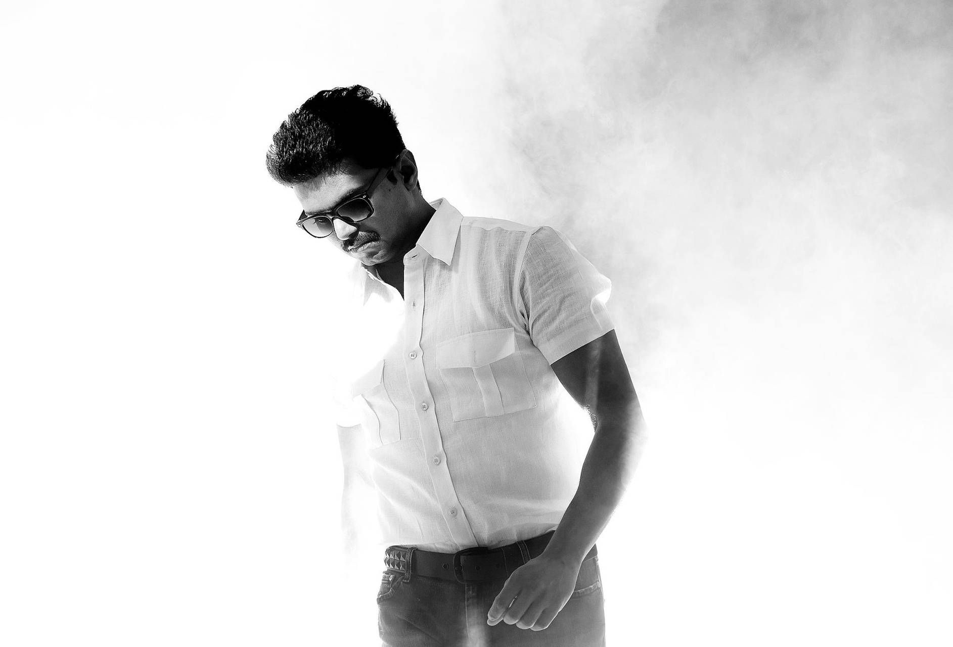 1890x1280 Vijay wallpaper, Desktop