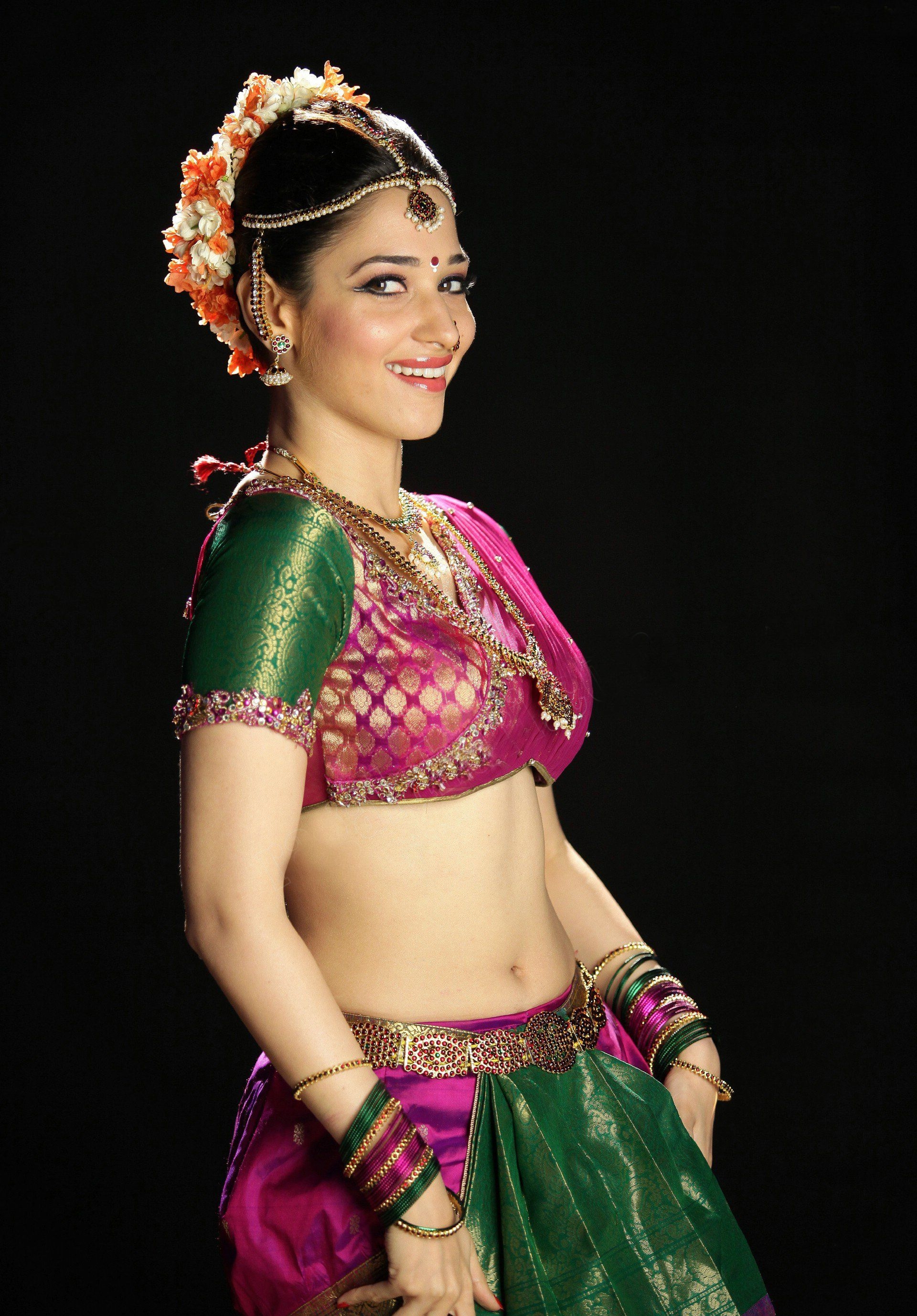 1920x2760 Tamanna High Resolution Navel Photos 7 Wallpaperx2754, Phone