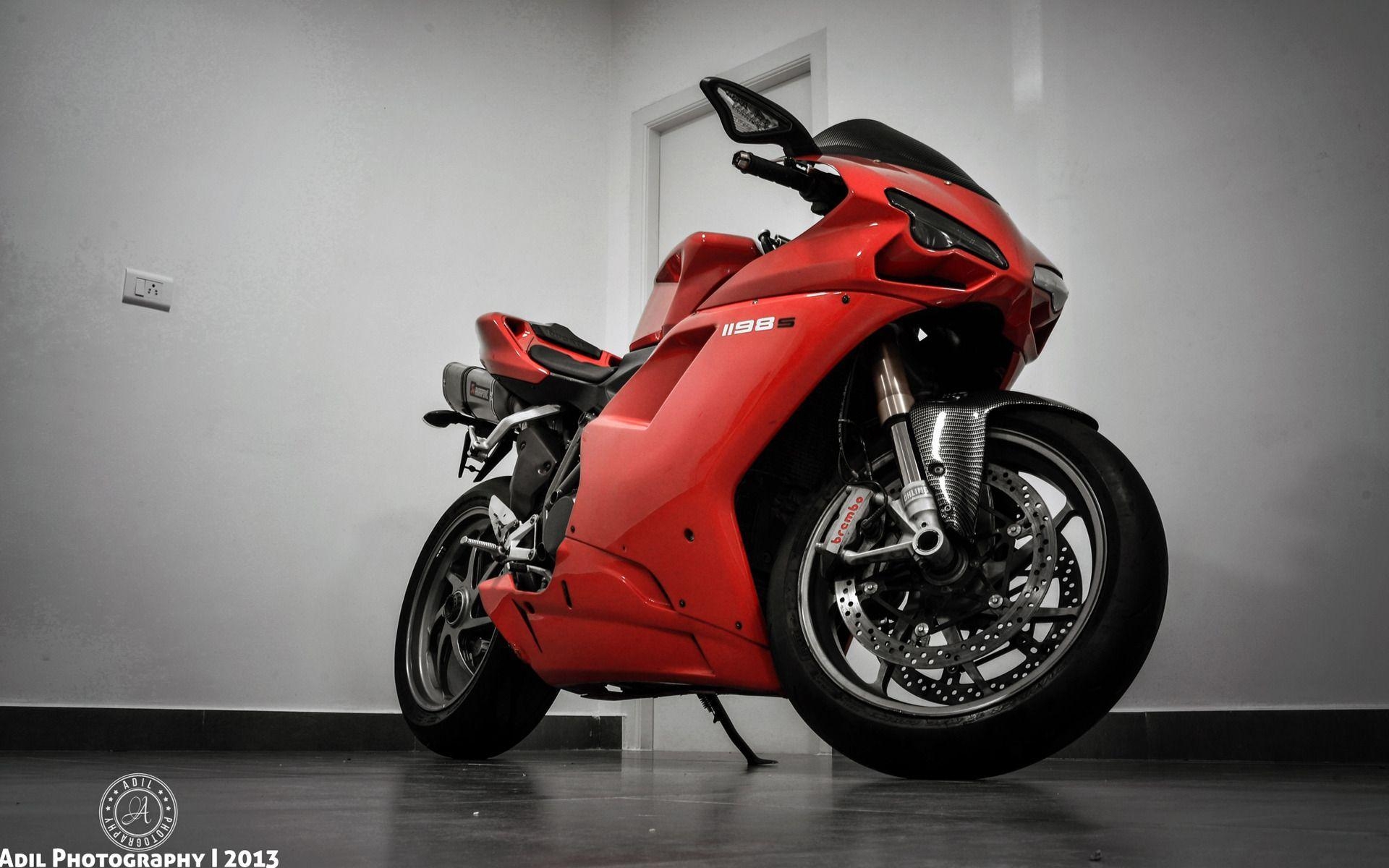 1920x1200 units of Ducati Wallpaper, Desktop