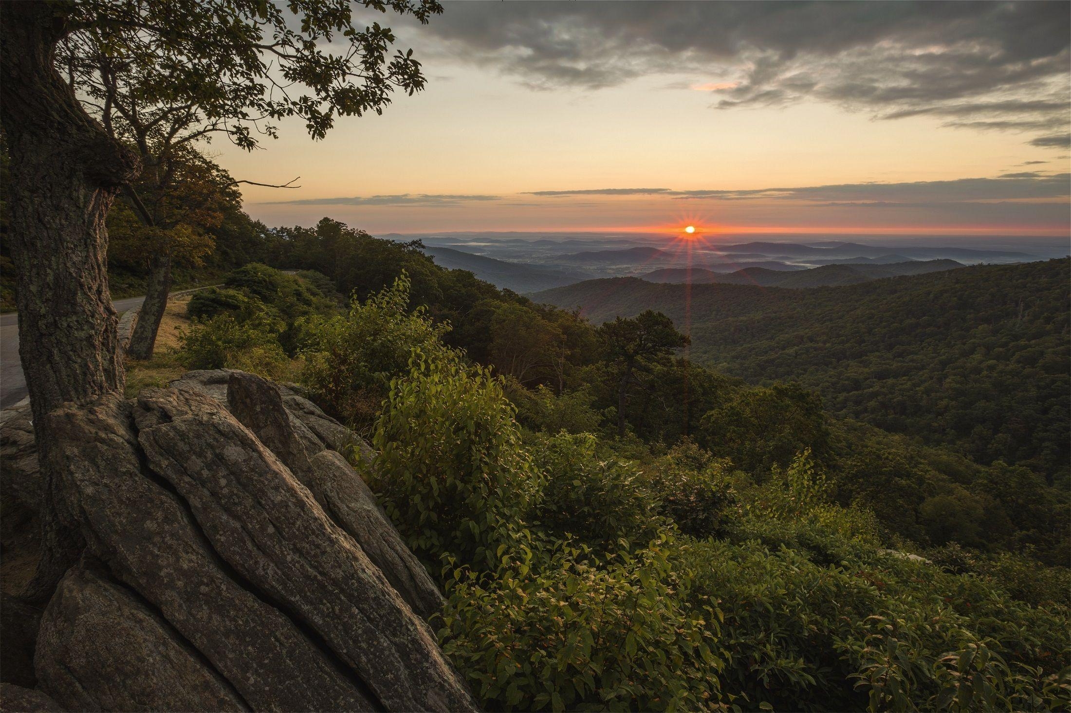 2200x1470 Hazel Mountain overlook, Shenandoah National Park Virginia Full HD, Desktop