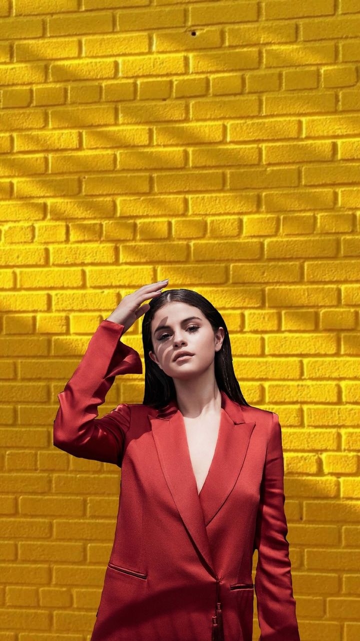 720x1280 selena gomez, heart, lockscreen and aesthetic wallpaper, Phone