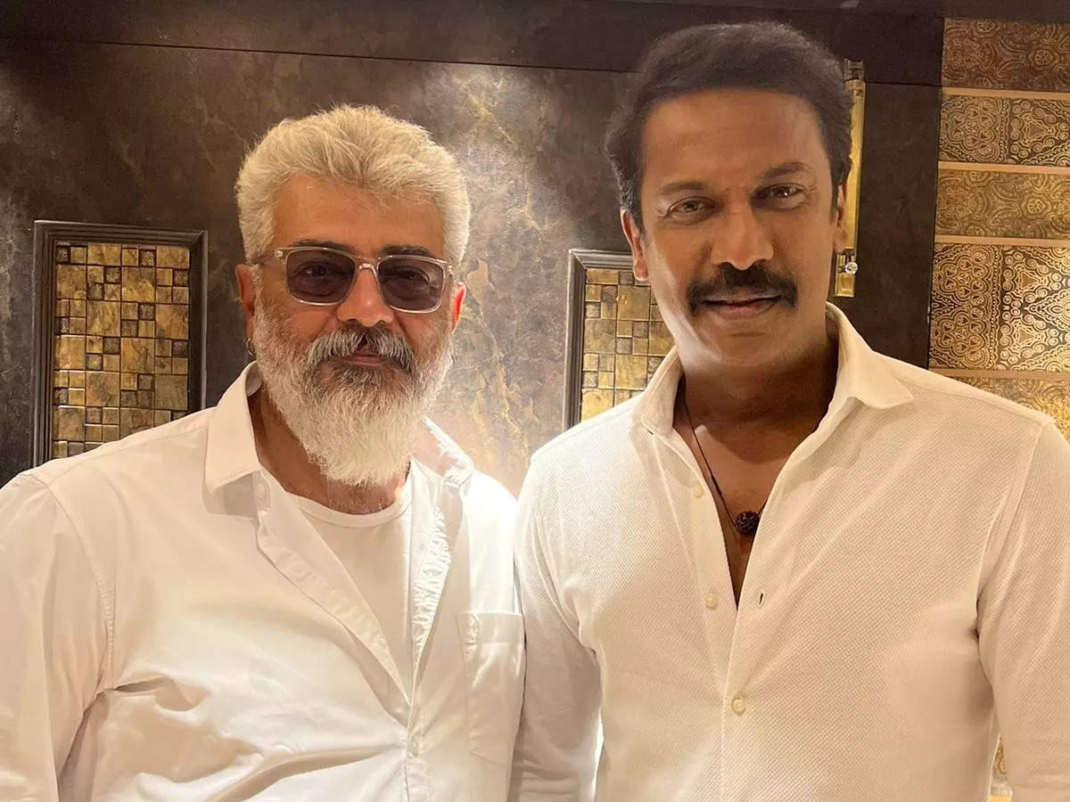 1200x900 Samuthirakani joins 'Thunivu', shares a location picture with Ajith. Tamil Movie News of India, Desktop