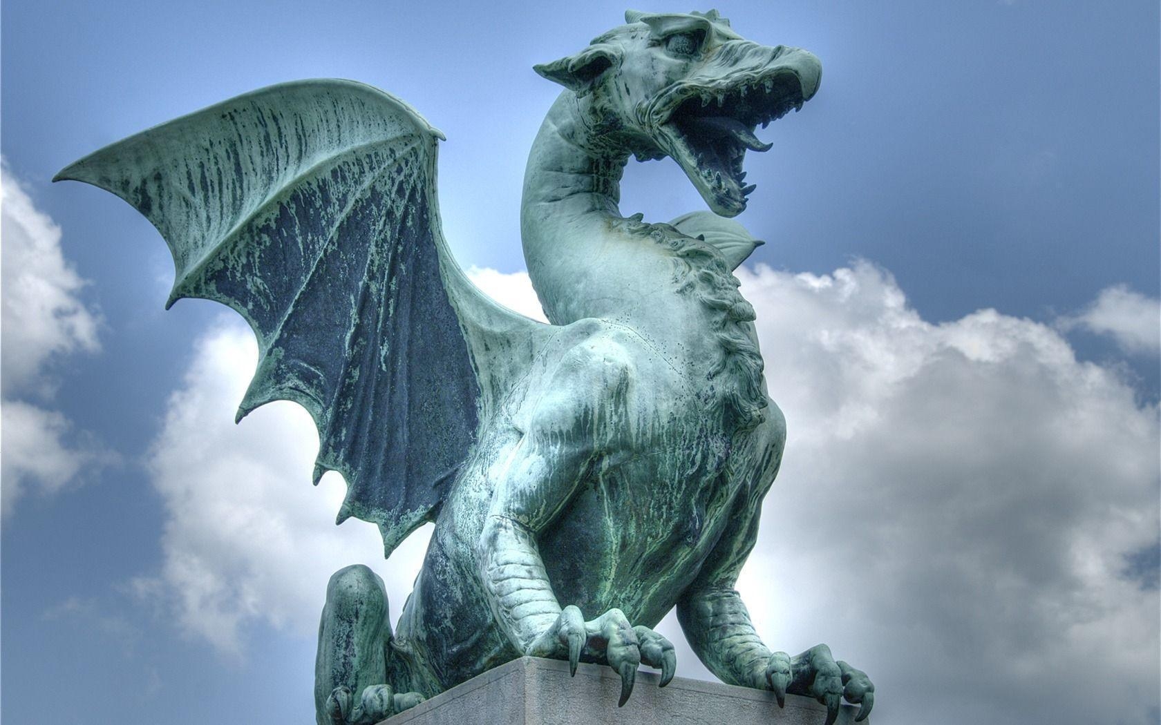 1680x1050 Dragon statue Wallpaper Slovenia World Wallpaper in jpg format, Desktop