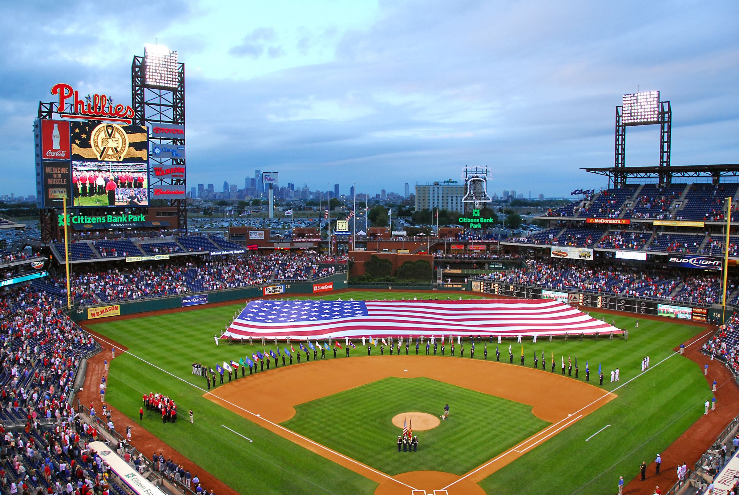 2400x1610 Citizens Bank Park Wallpaper, Desktop