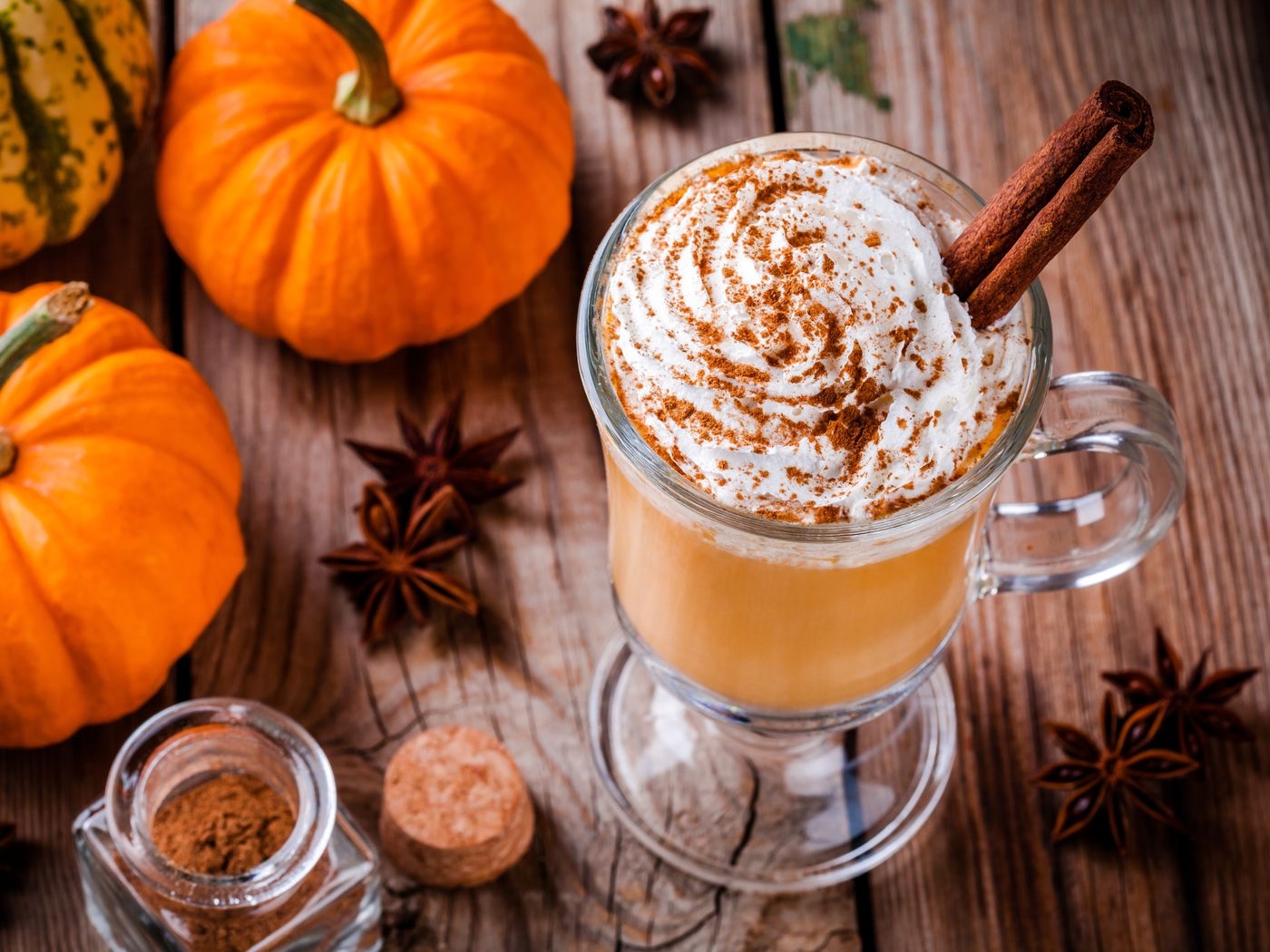 1400x1050 How To Make A Pumpkin Spice Latte At Home? Sun Times, Desktop