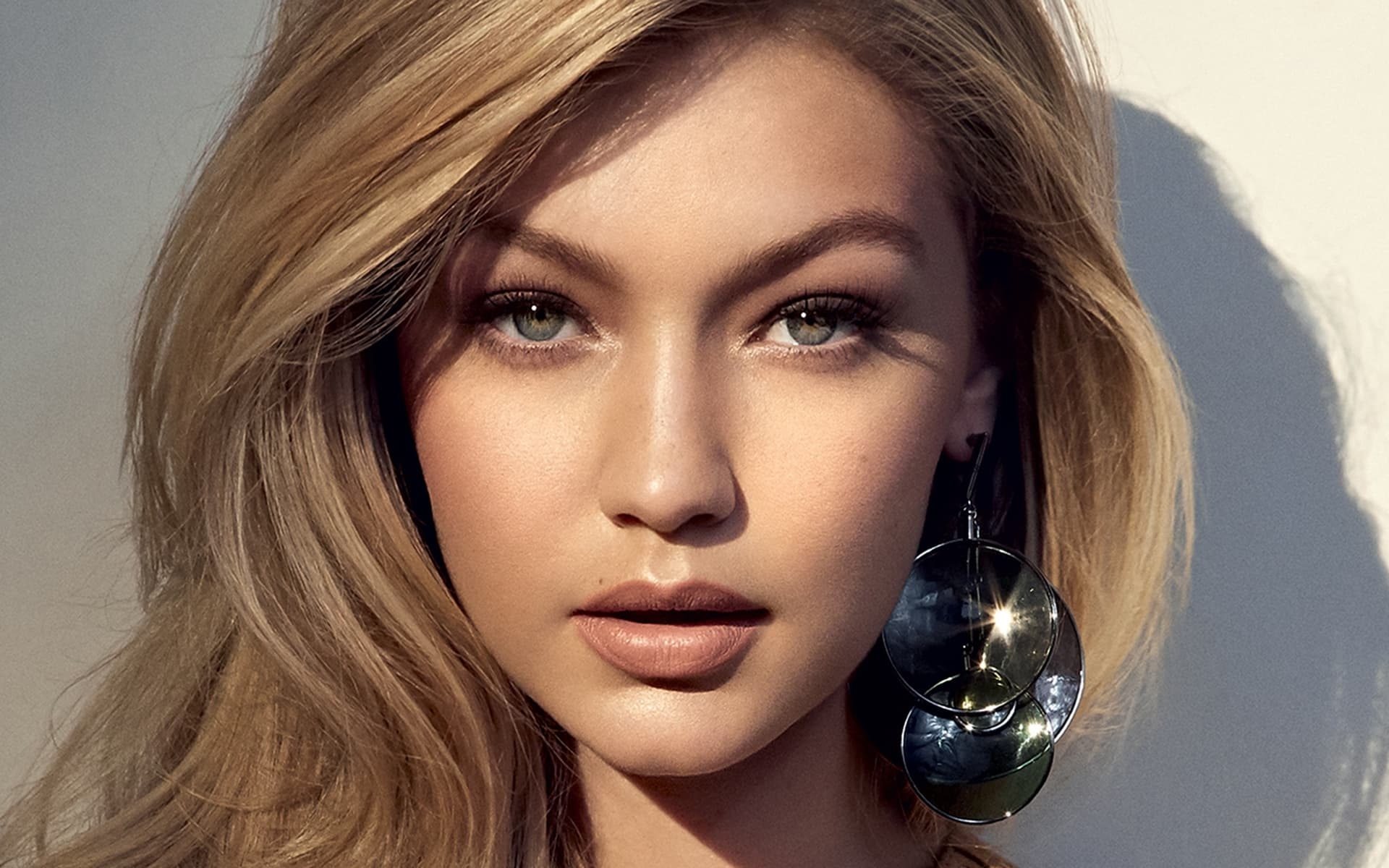 1920x1200 Gigi Hadid wallpaper High Quality Resolution Download, Desktop