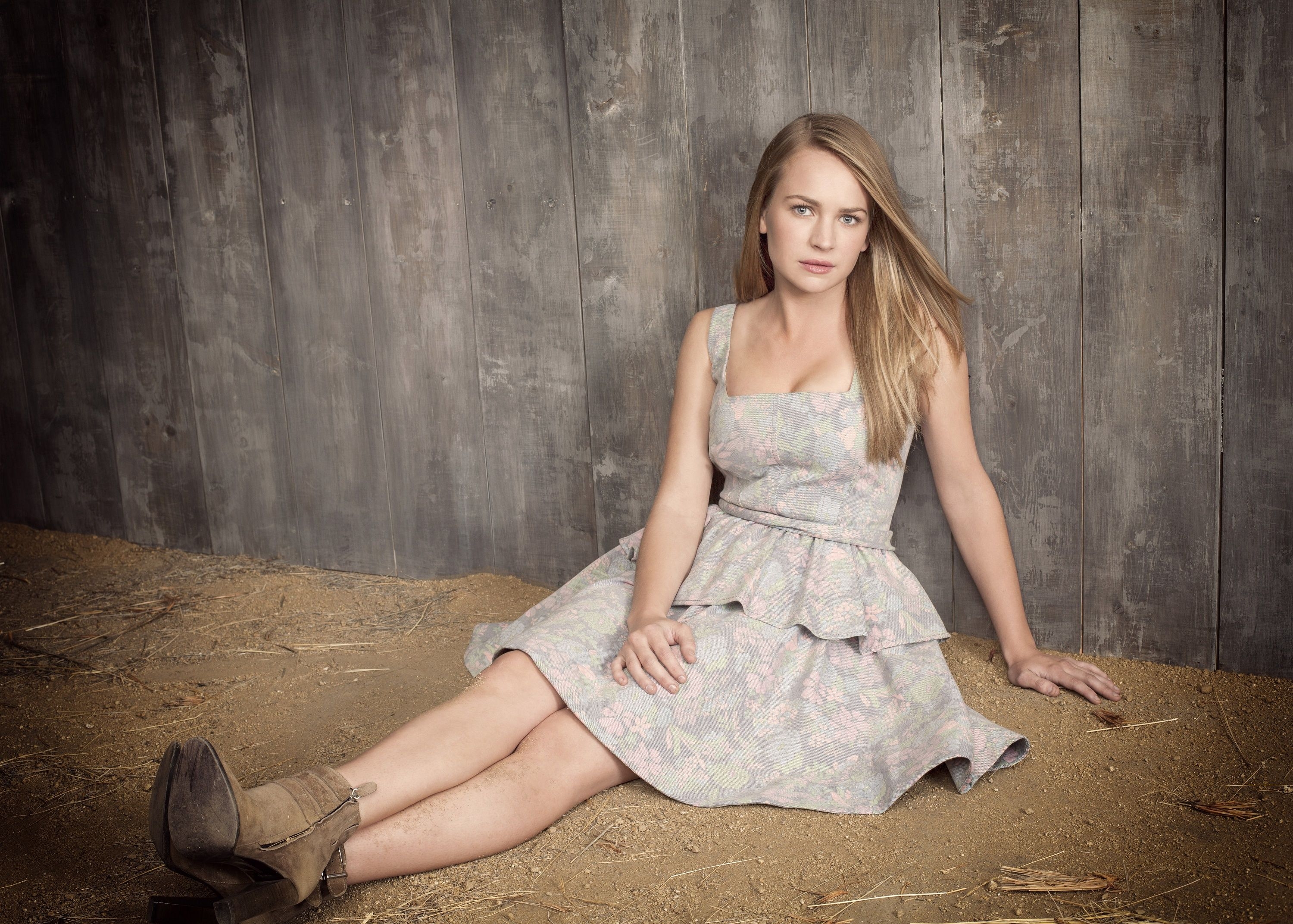 3000x2150 Wallpaper Britt Robertson, HD, Celebrities, Desktop