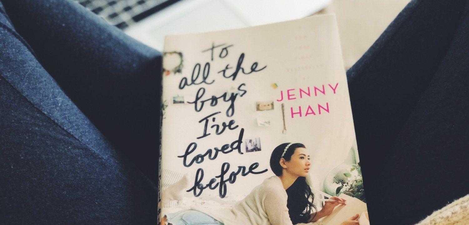 1500x720 To All The Boys I've Loved Before: Jenny Han's Bookshelf, Dual Screen