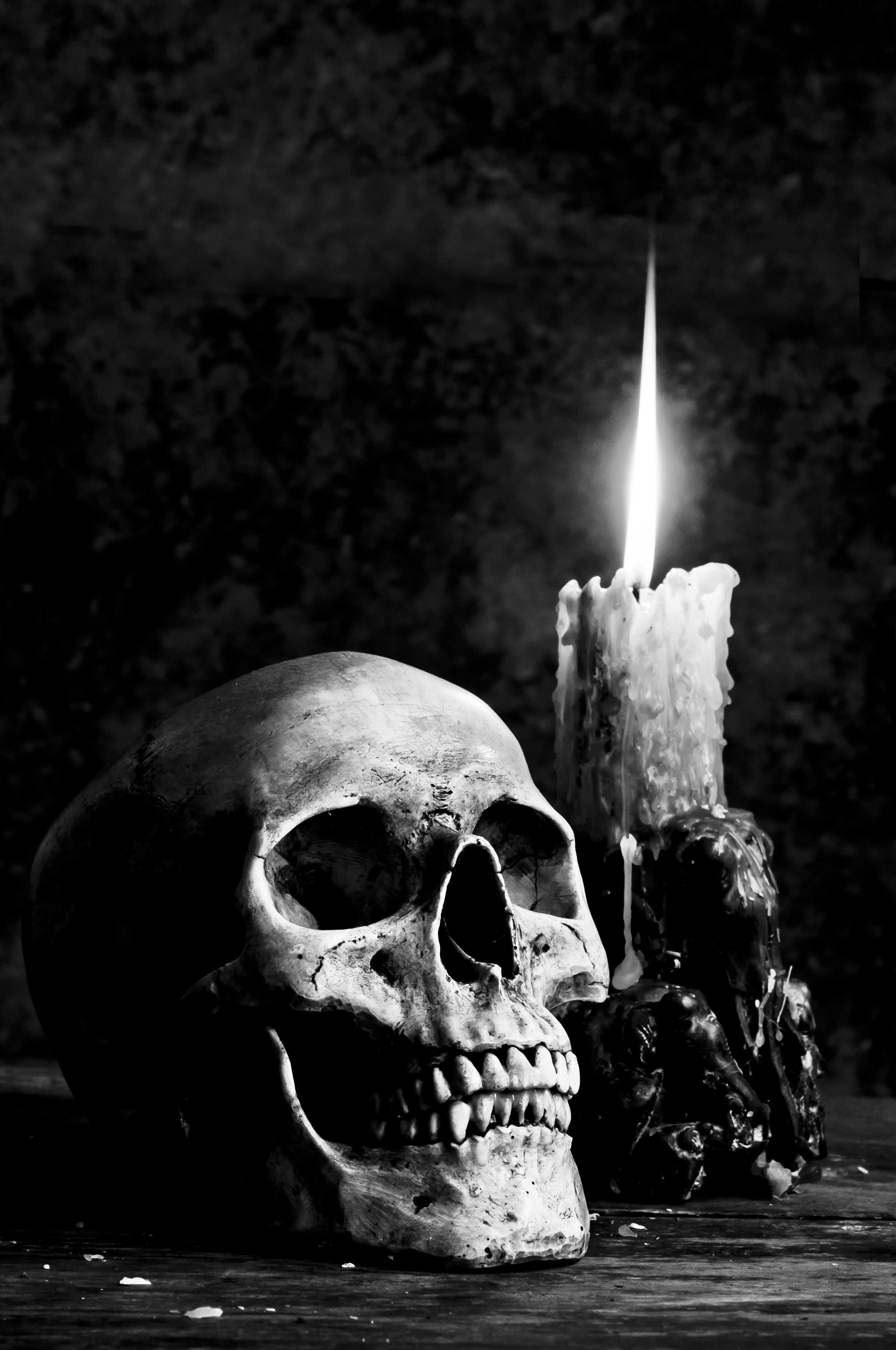 2850x4290 Gothic Skull Wallpaper Free Gothic Skull Background, Phone