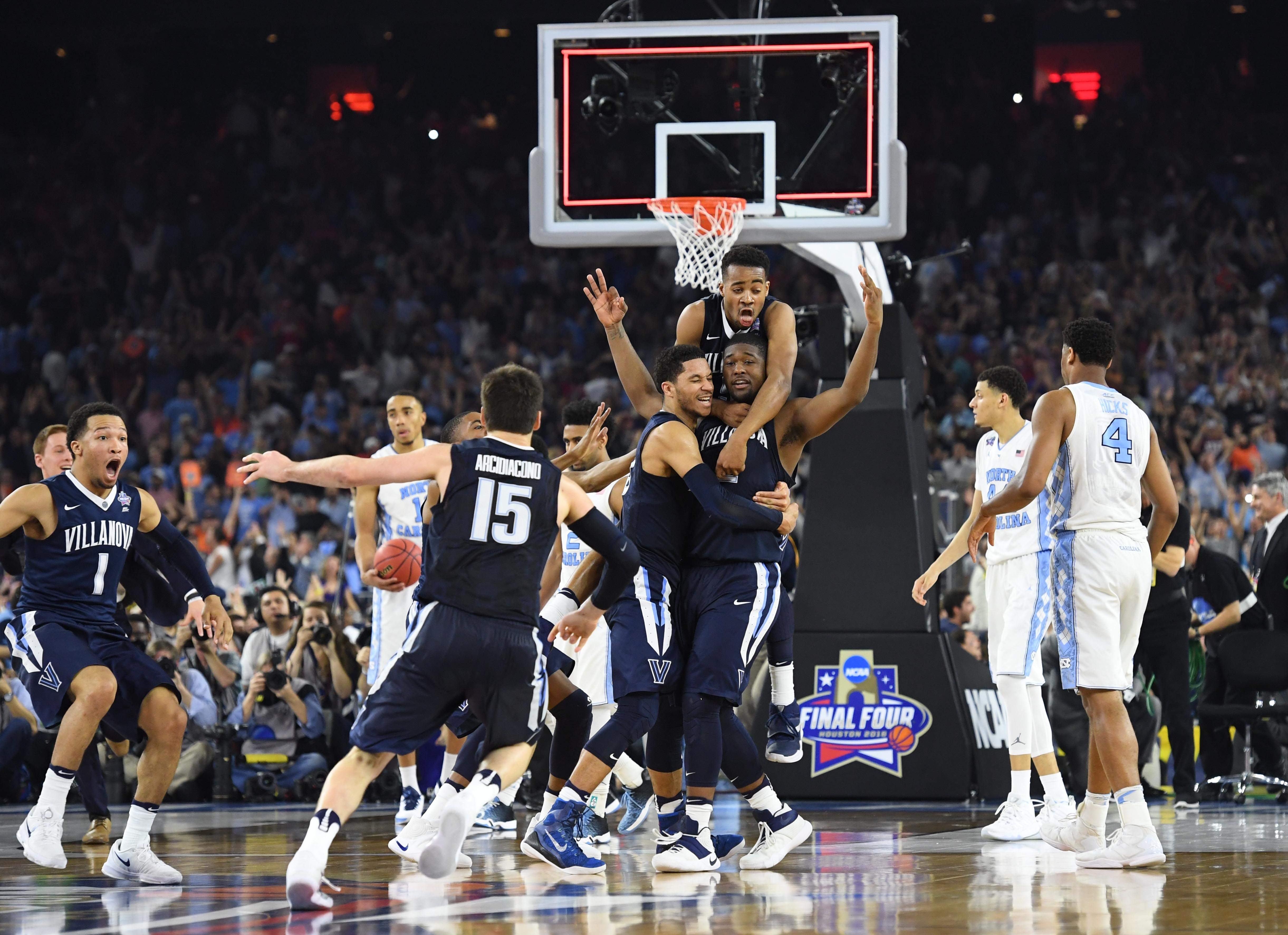 4890x3550 Villanova Wildcats Forward Kris Jenkins Celebrates Buzzer Beater, Desktop