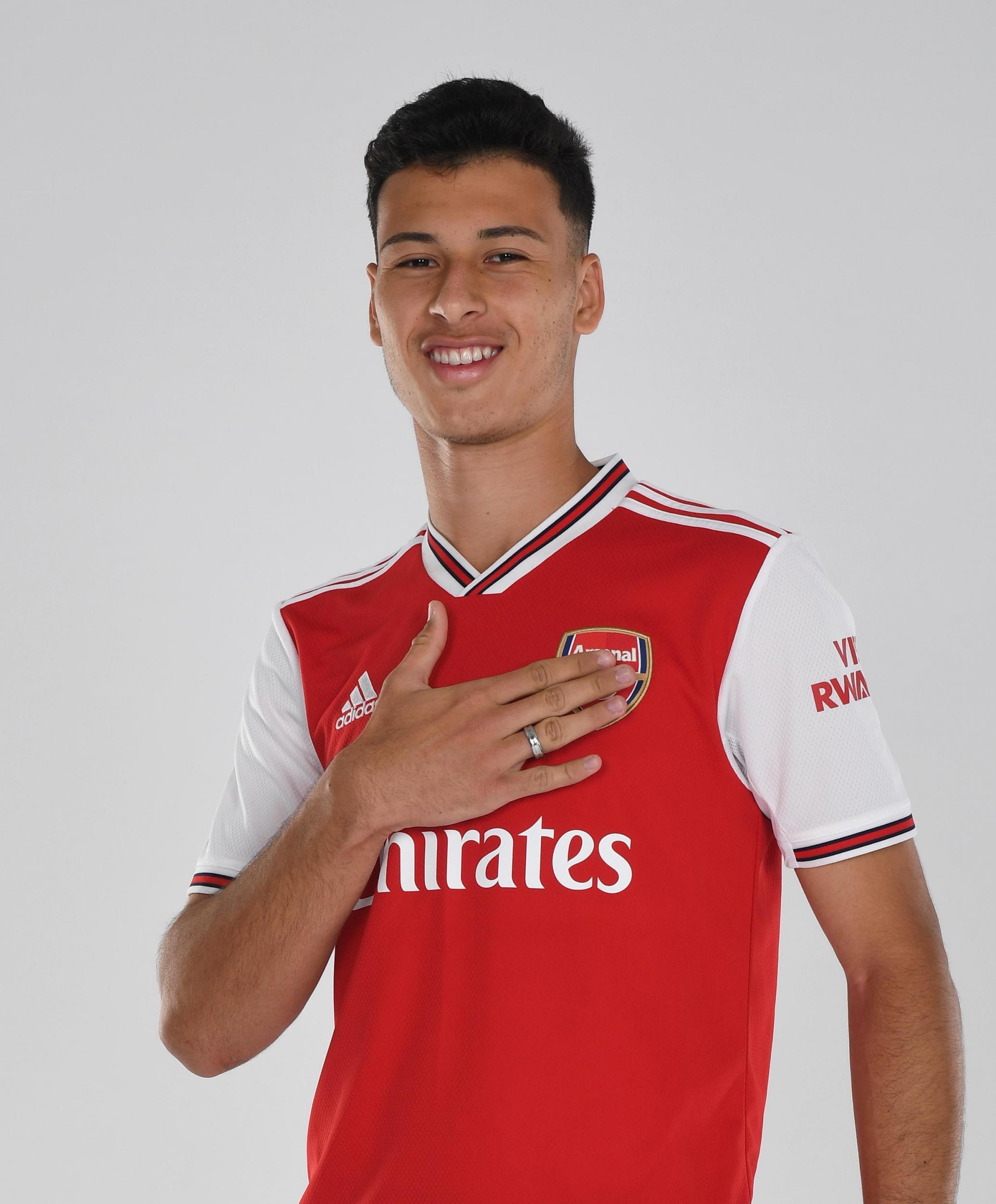 2070x2500 Gabriel Martinelli in picture: Arsenal unveil summer, Phone