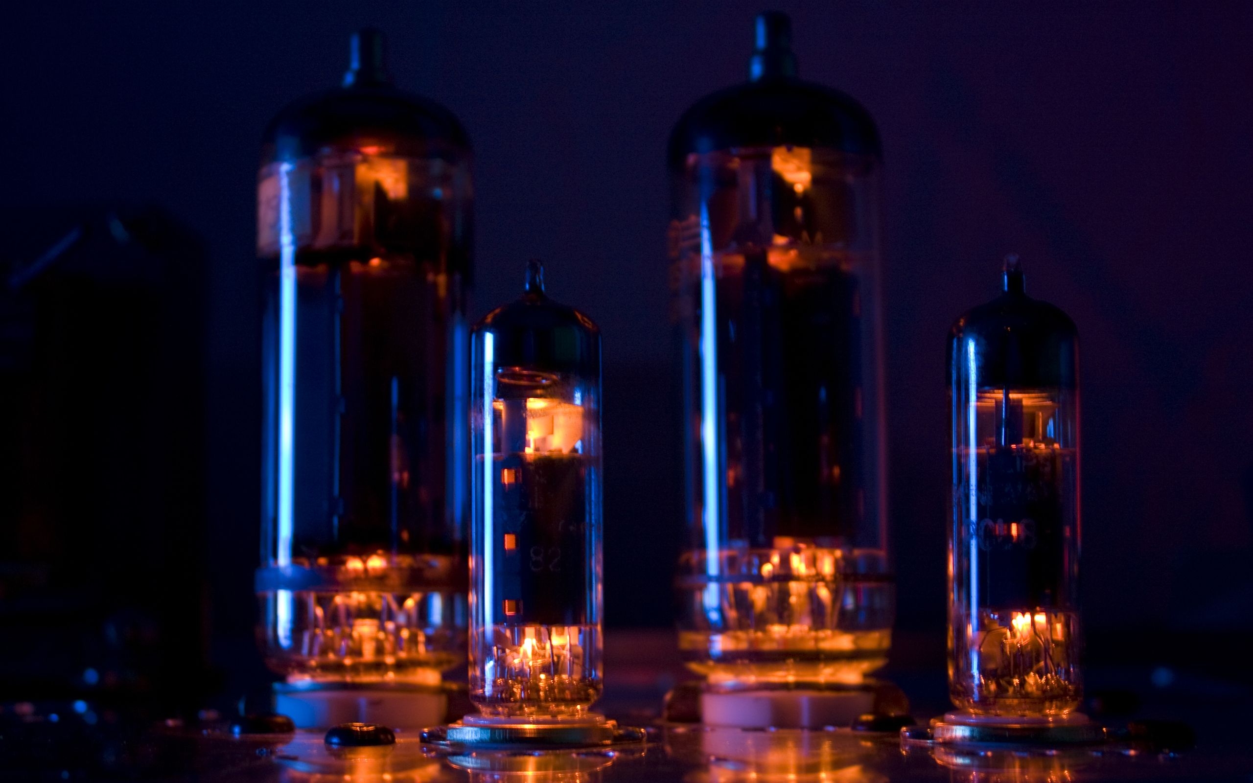 2560x1600 Vacuum Tube Wallpaper. Vacuum Cleaner, Desktop