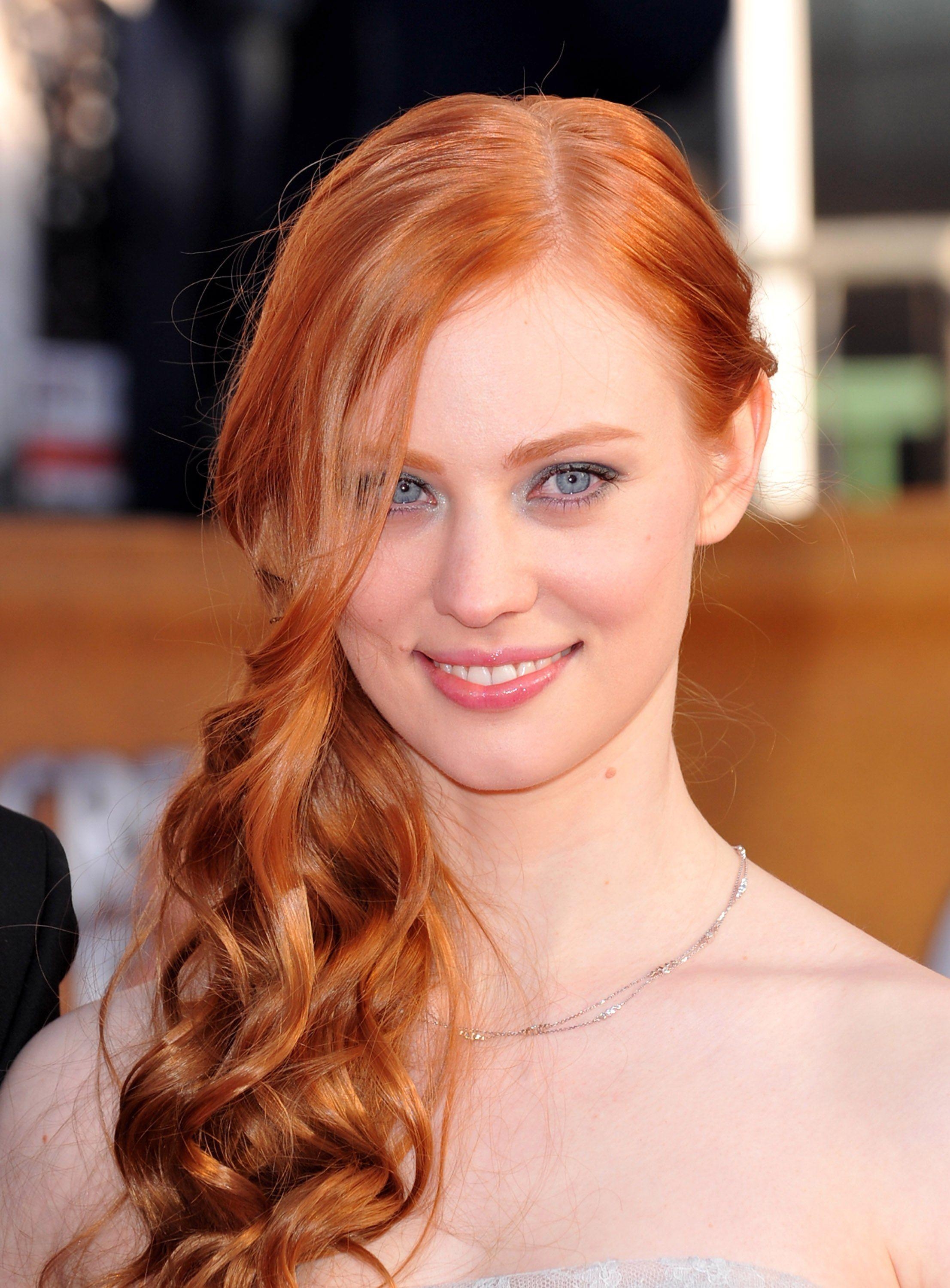 2220x3000 Deborah Ann Woll wallpaper, Celebrity, HQ Deborah Ann Woll picture, Phone