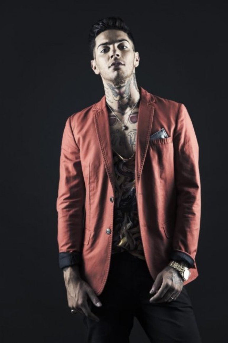 770x1160 Emis Killa Photo (54 of 57), Phone