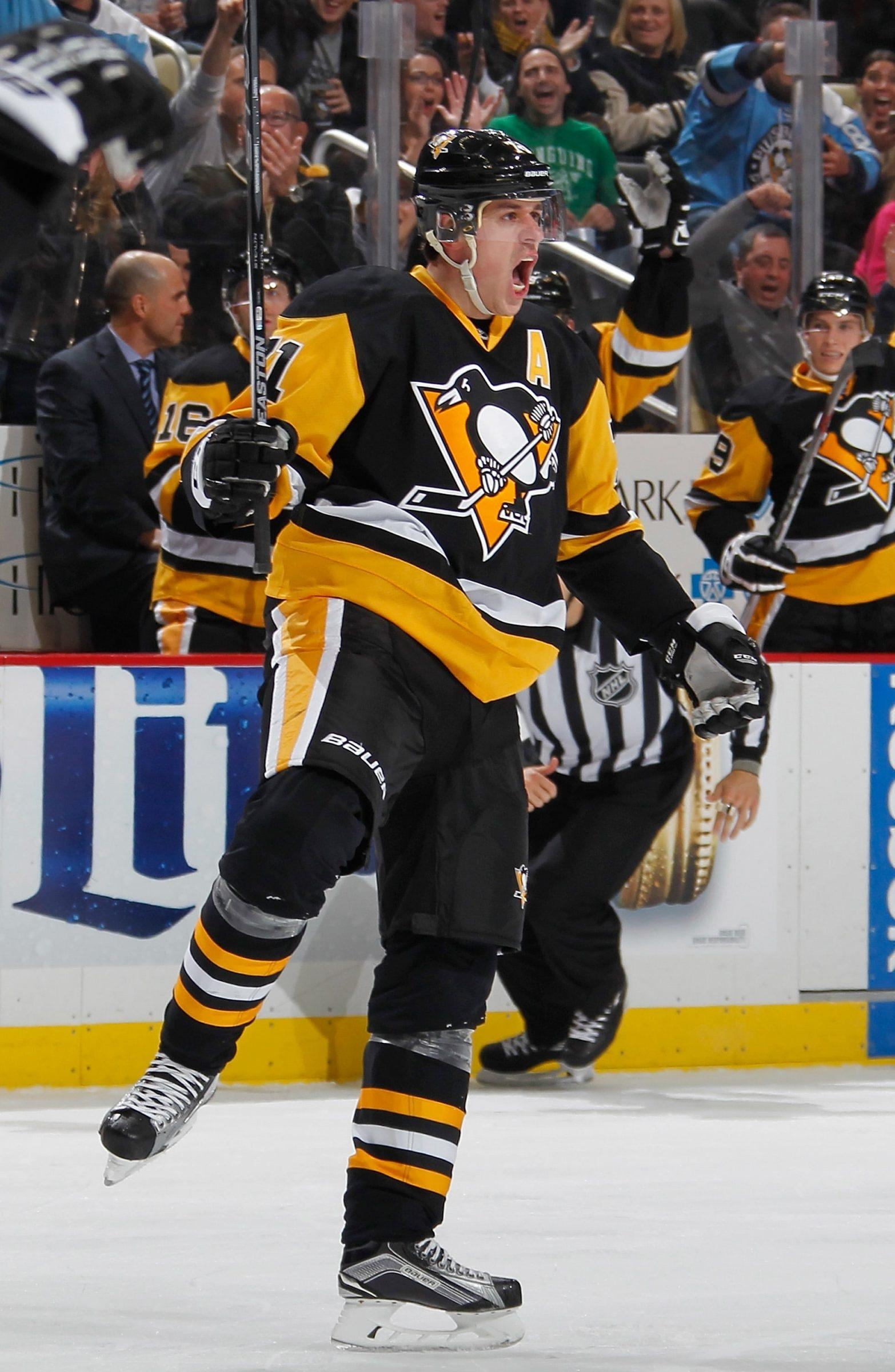 1570x2400 Evgeni Malkin HD Wallpaperwallpaper.net, Phone