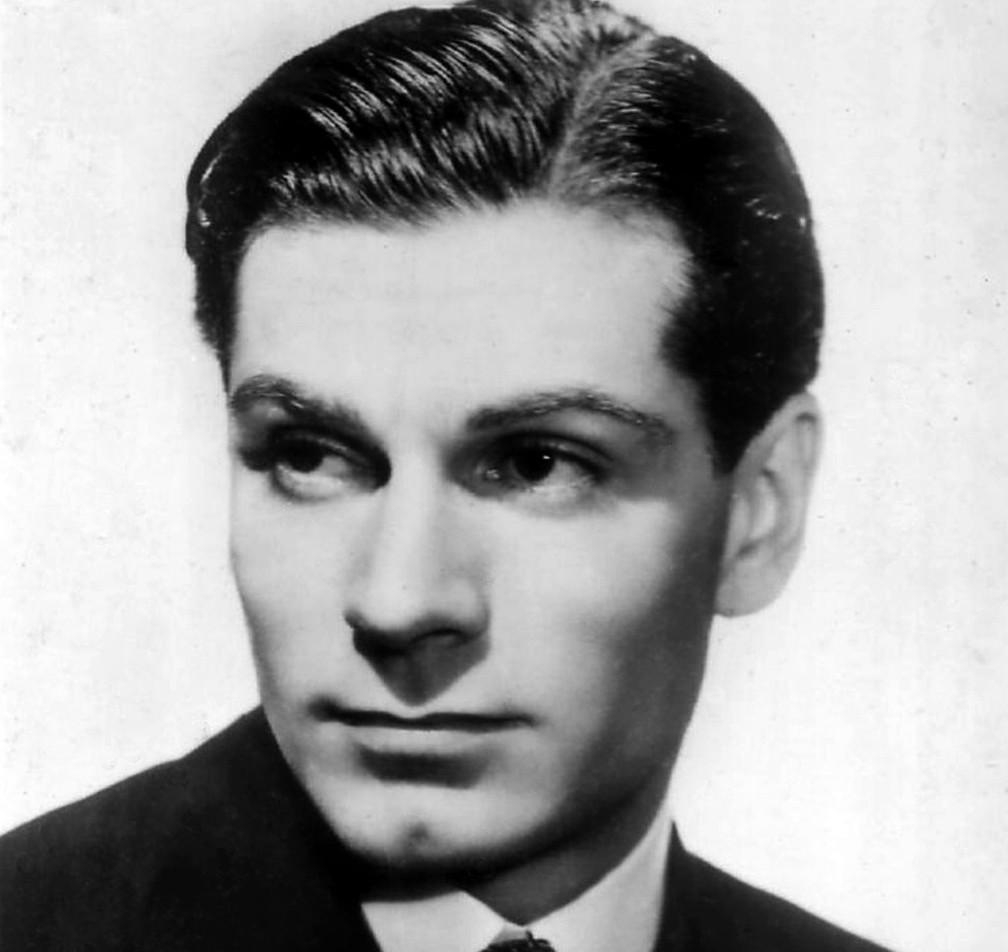 1010x960 The Studio Exec SIR EDWIN FLUFFER REMEMBERS LAURENCE OLIVIER, Desktop