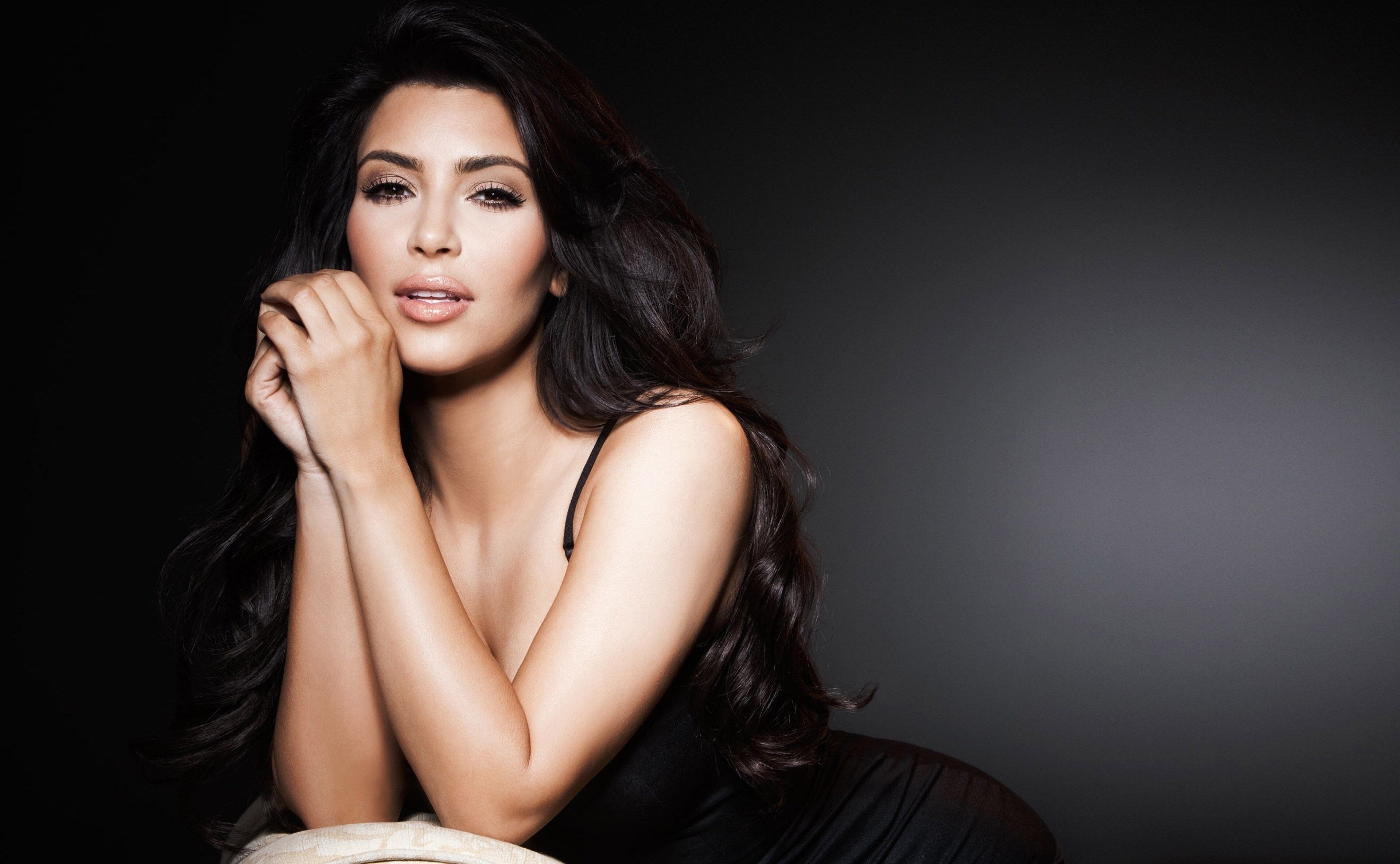 3840x2370 Kim Kardashian Desktop Wallpaper Free Kim Kardashian Desktop Background, Desktop