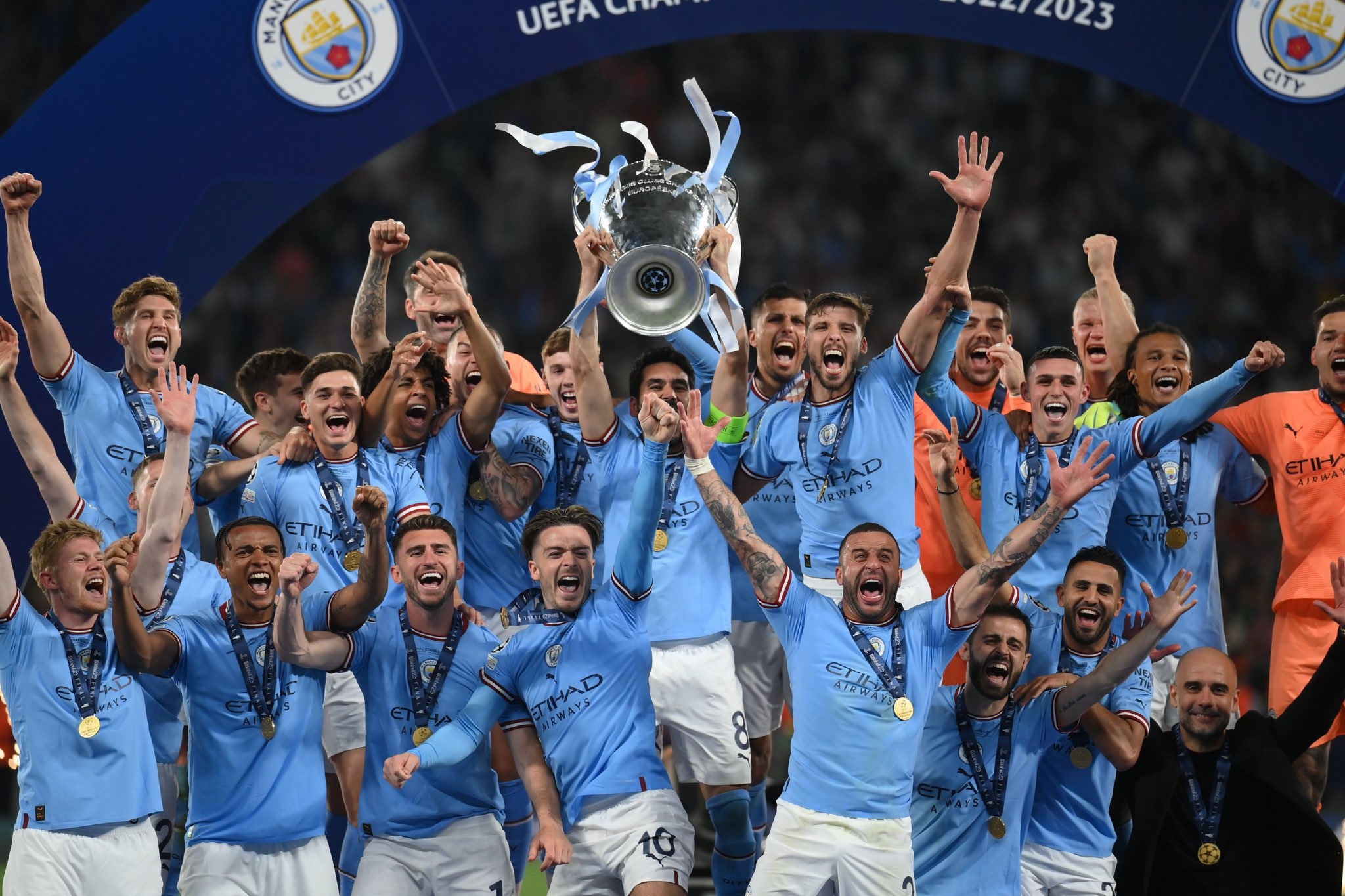 2050x1370 Manchester City UEFA Champions League 2023 Champions, Desktop