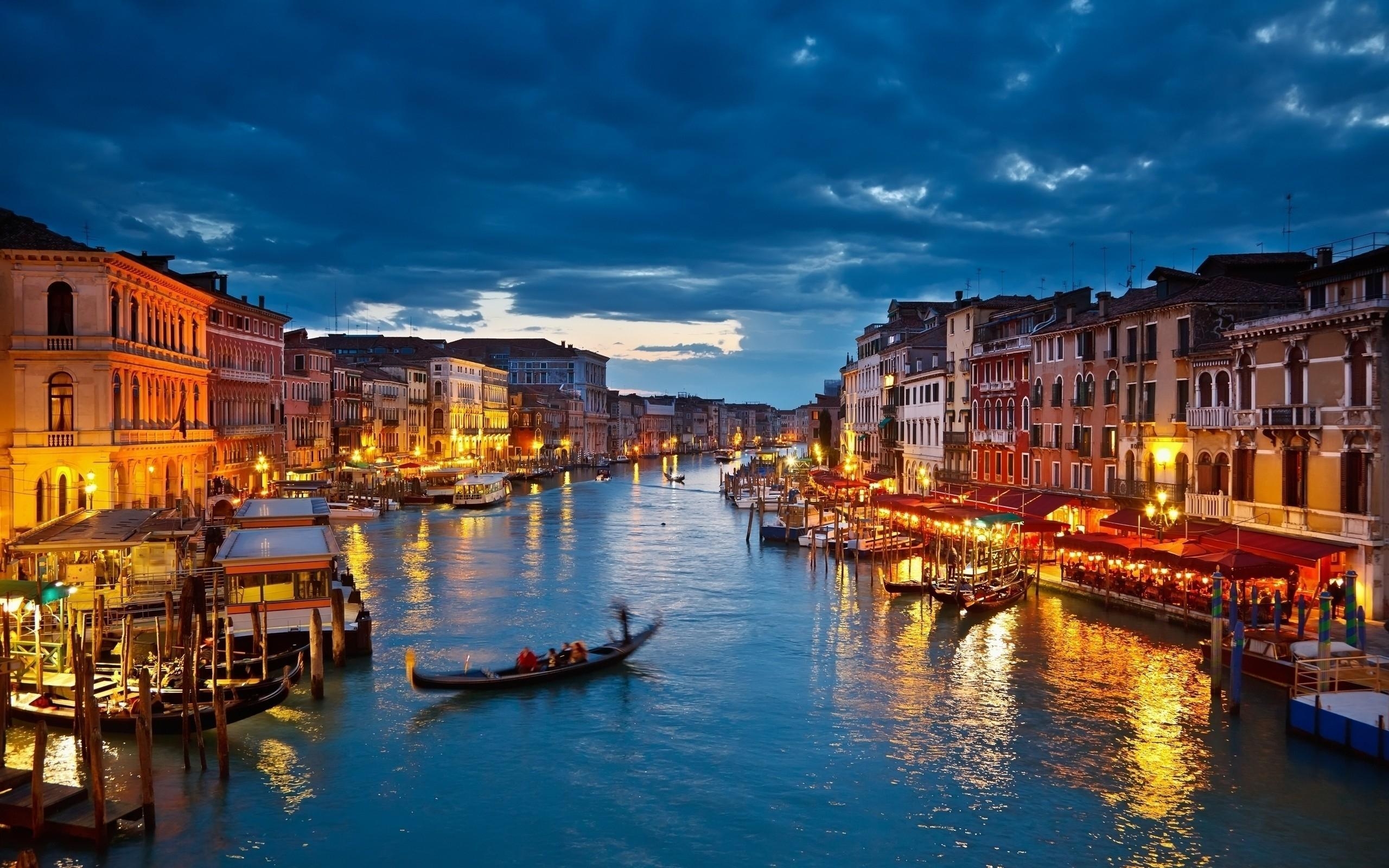 2560x1600 Download  Venice, Night, Grand Canal, Boats, Lights, Desktop