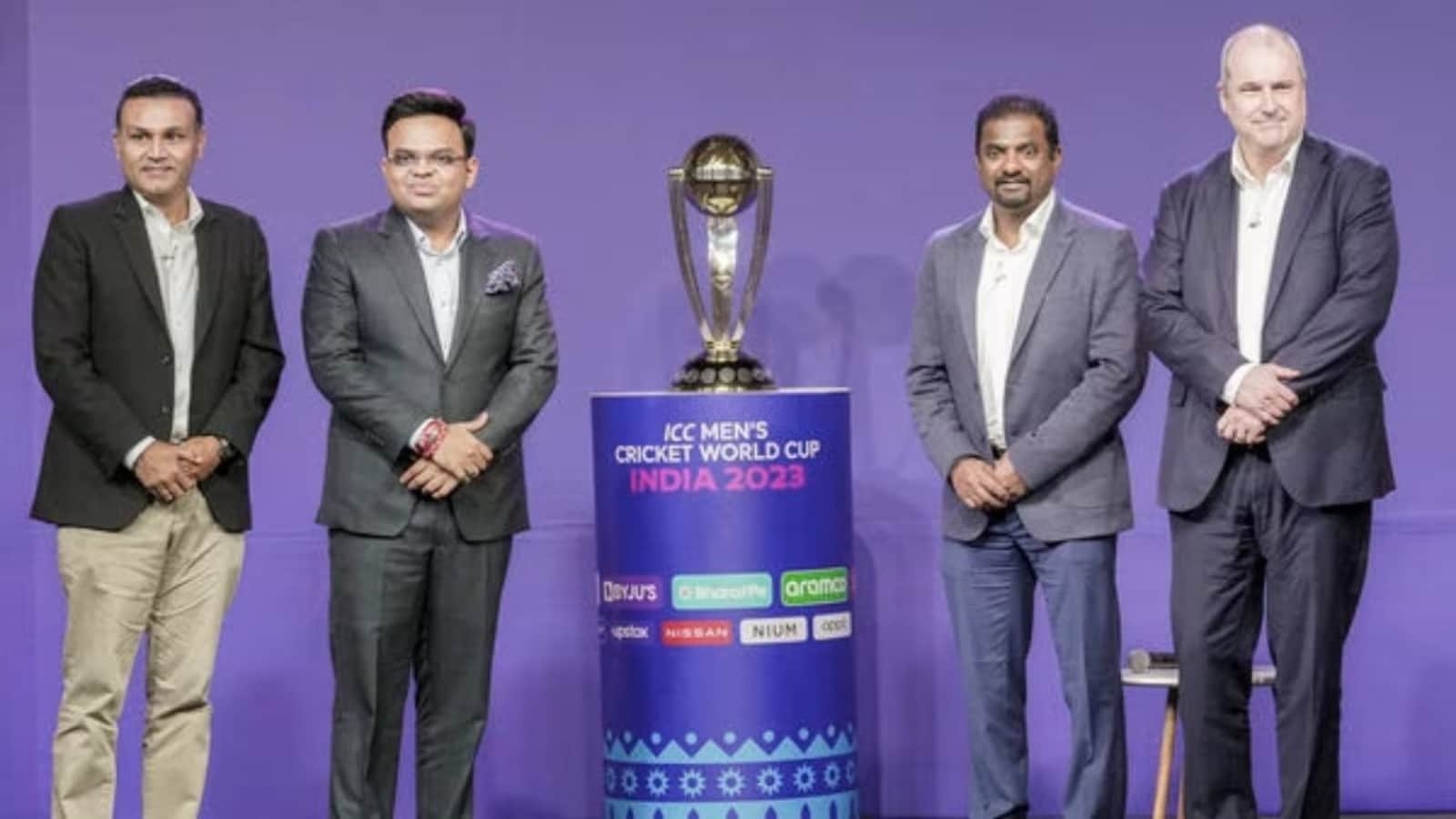 1600x900 Shashi Tharoor to Muralitharan: Top reactions & predictions for ICC World Cup 2023, Desktop