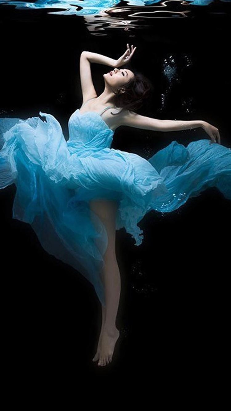 750x1340 Dance Undersea Beauty iPhone 8 Wallpaper Free Download, Phone