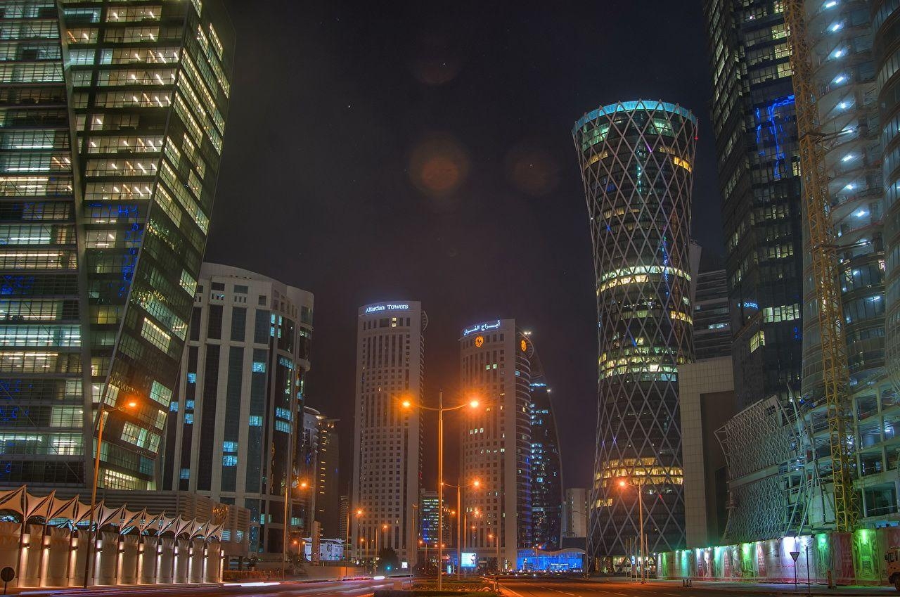 1280x850 Picture Doha Qatar Street Night Skyscrapers Cities Houses, Desktop