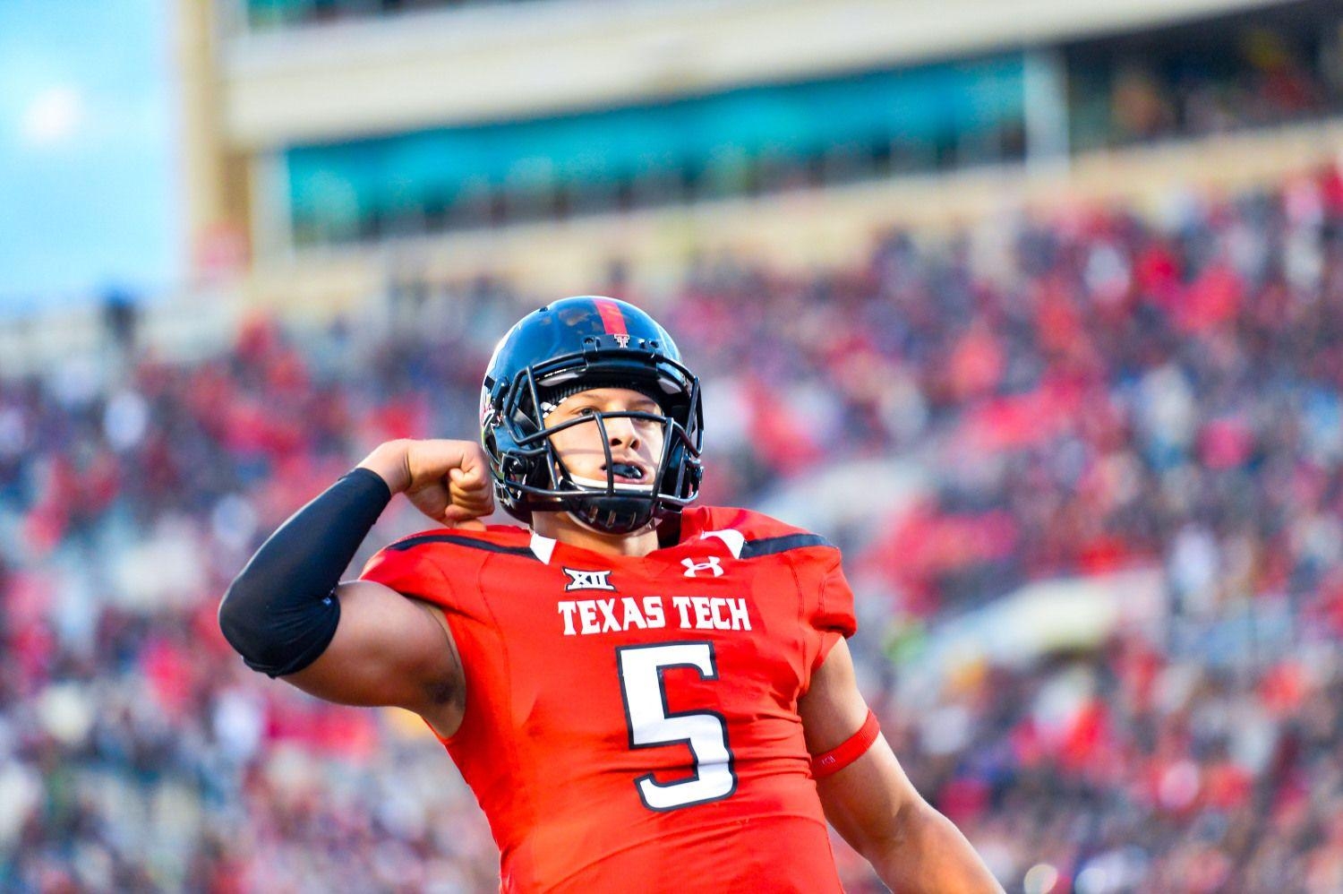 1500x1000 Texas Tech QB Pat Mahomes Likes Texans Possibility, Desktop