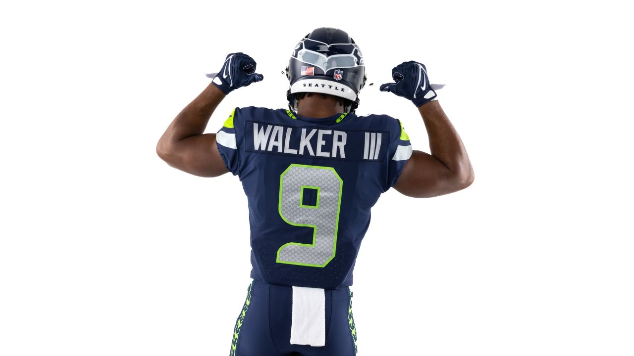 1280x720 PHOTOS: Ken Walker III At NFLPA Rookie Premiere, Desktop