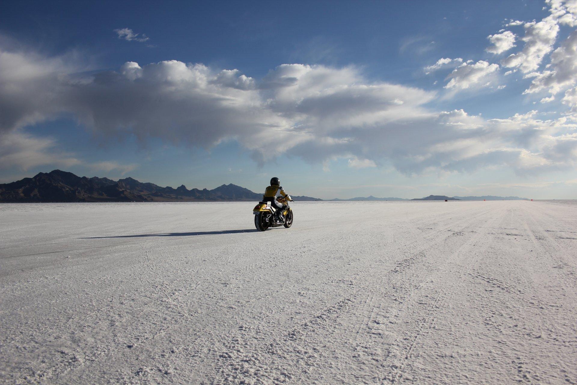 1920x1280 bonneville salt flats utah usa race mountain desert HD wallpaper, Desktop