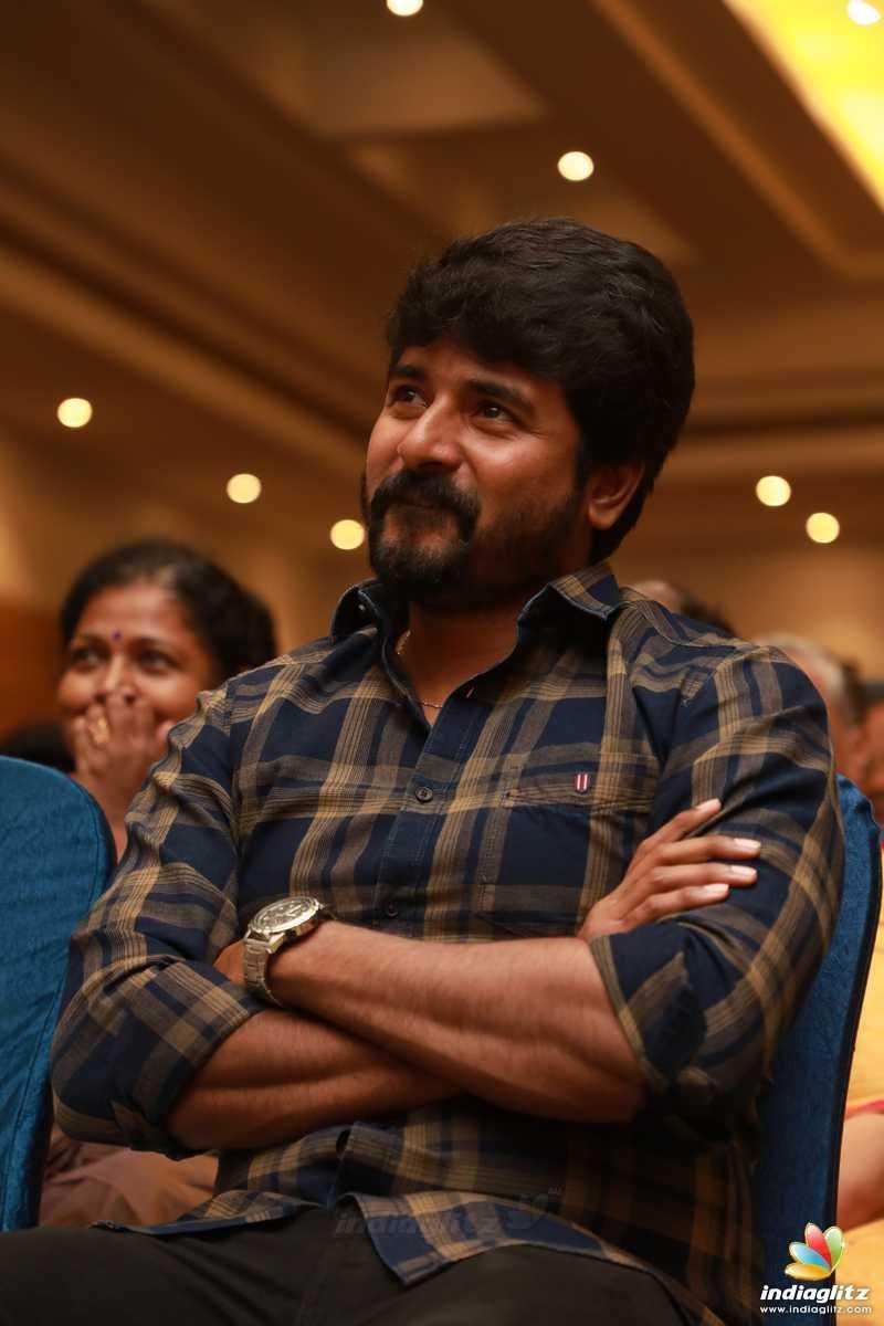 800x1200 Sivakarthikeyan Photo Actor photo, image, gallery, stills, Phone