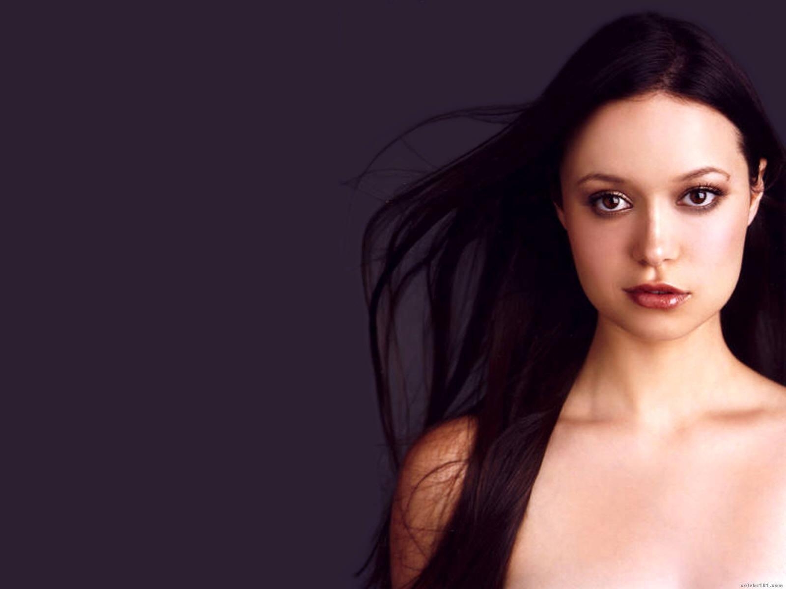 1600x1200 Summer Glau Glau Wallpaper, Desktop