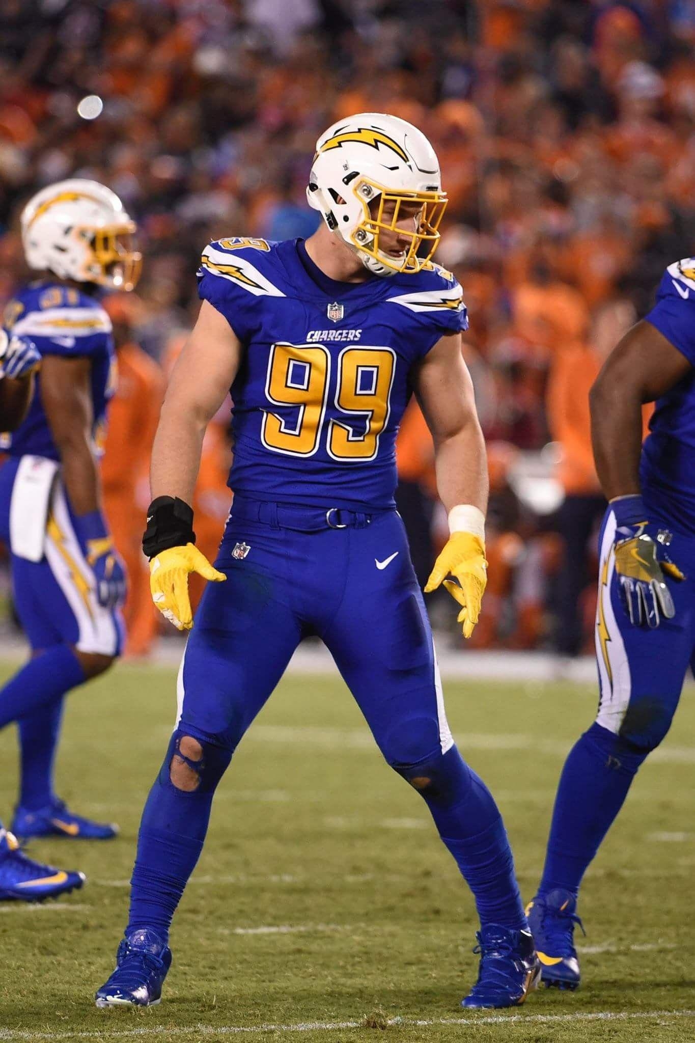 1370x2050 Joey Bosa. S D Chargers. Nfl football teams, San diego chargers, Phone