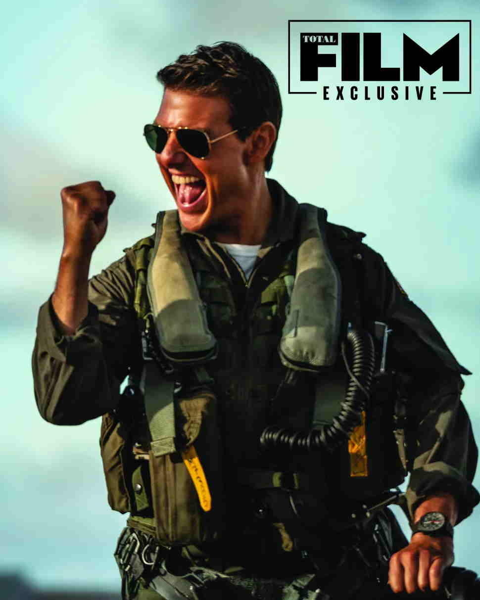 970x1220 Top Gun: Maverick Releases New Photo Featuring Tom Cruise, Miles Teller, Phone