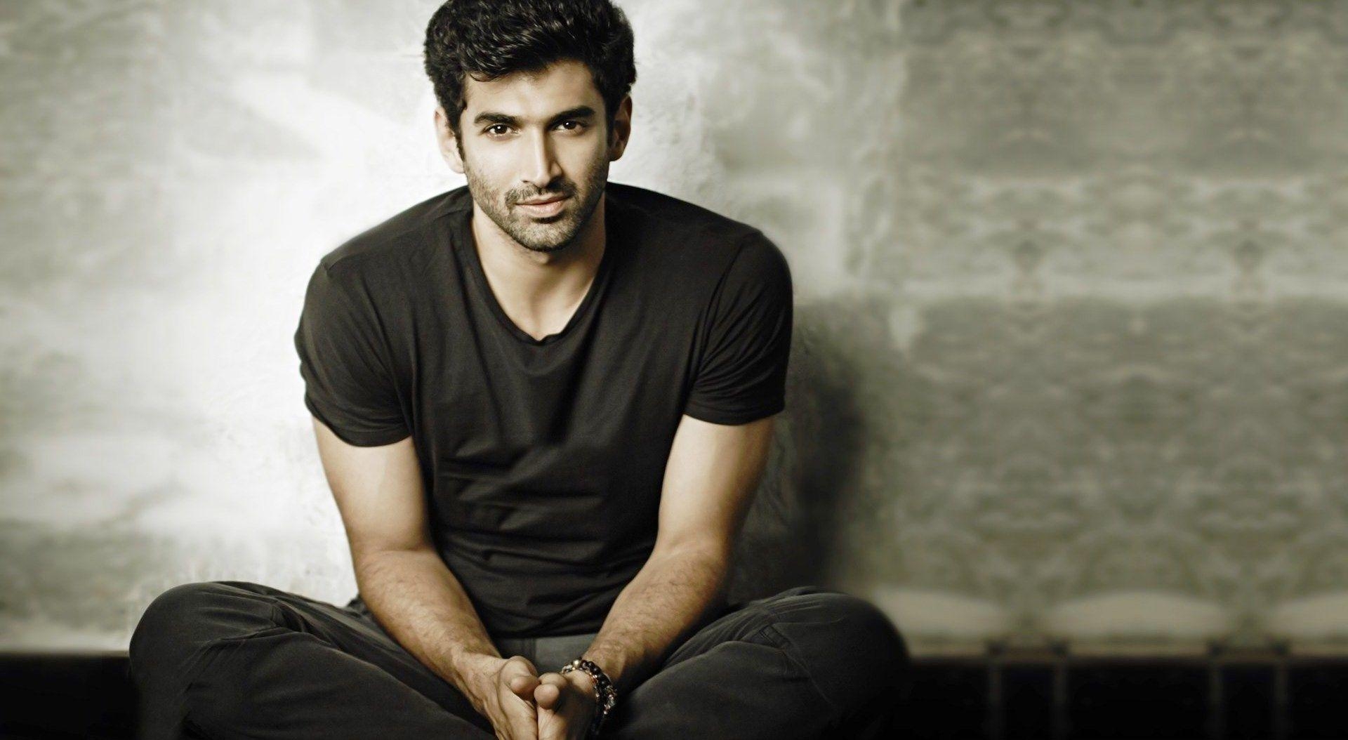 1920x1060 Aditya Roy Kapur, Desktop