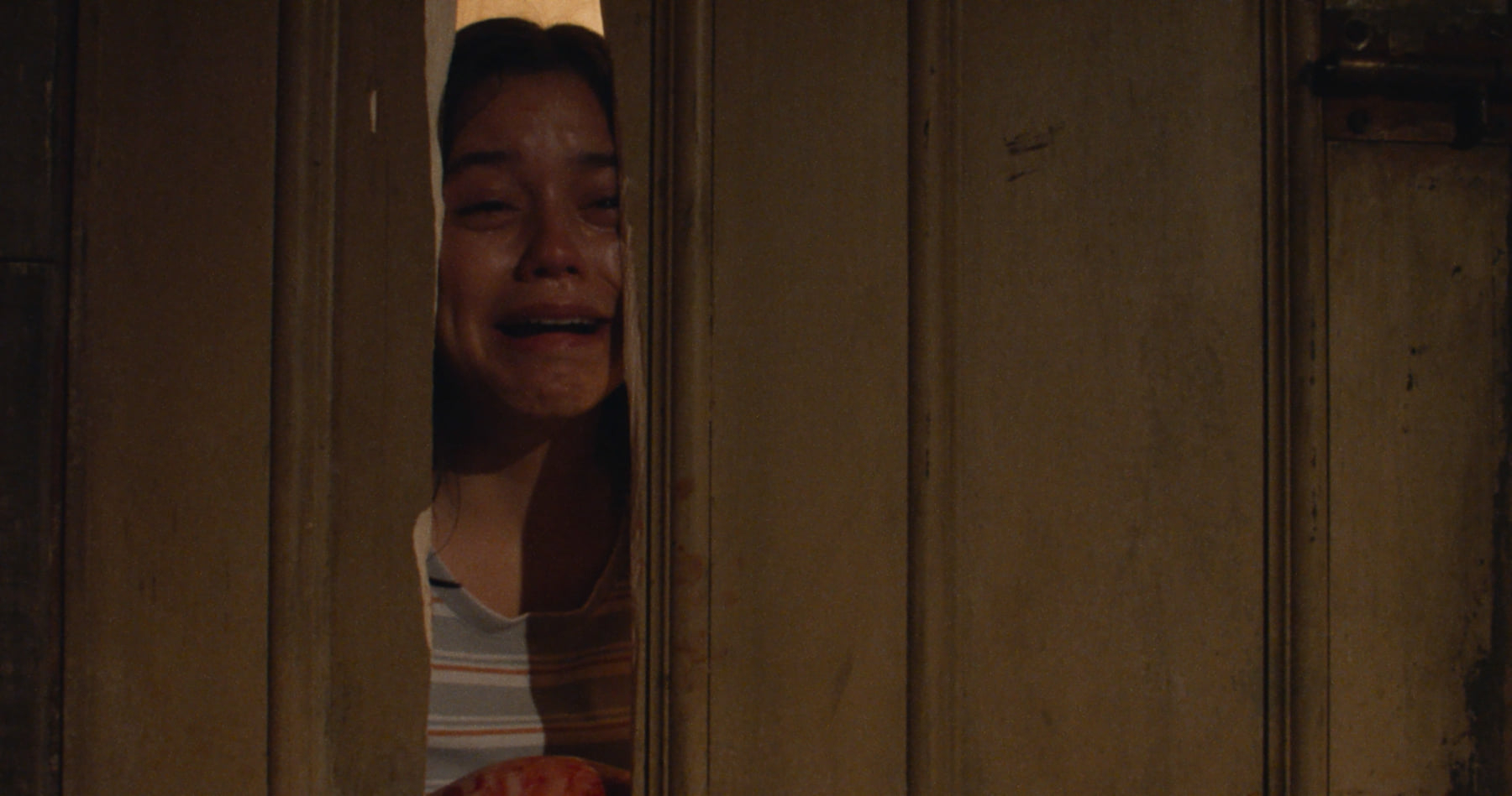 1800x950 Jenna Ortega Faces Down More Horror in New Image from Ti West's 'X', Desktop