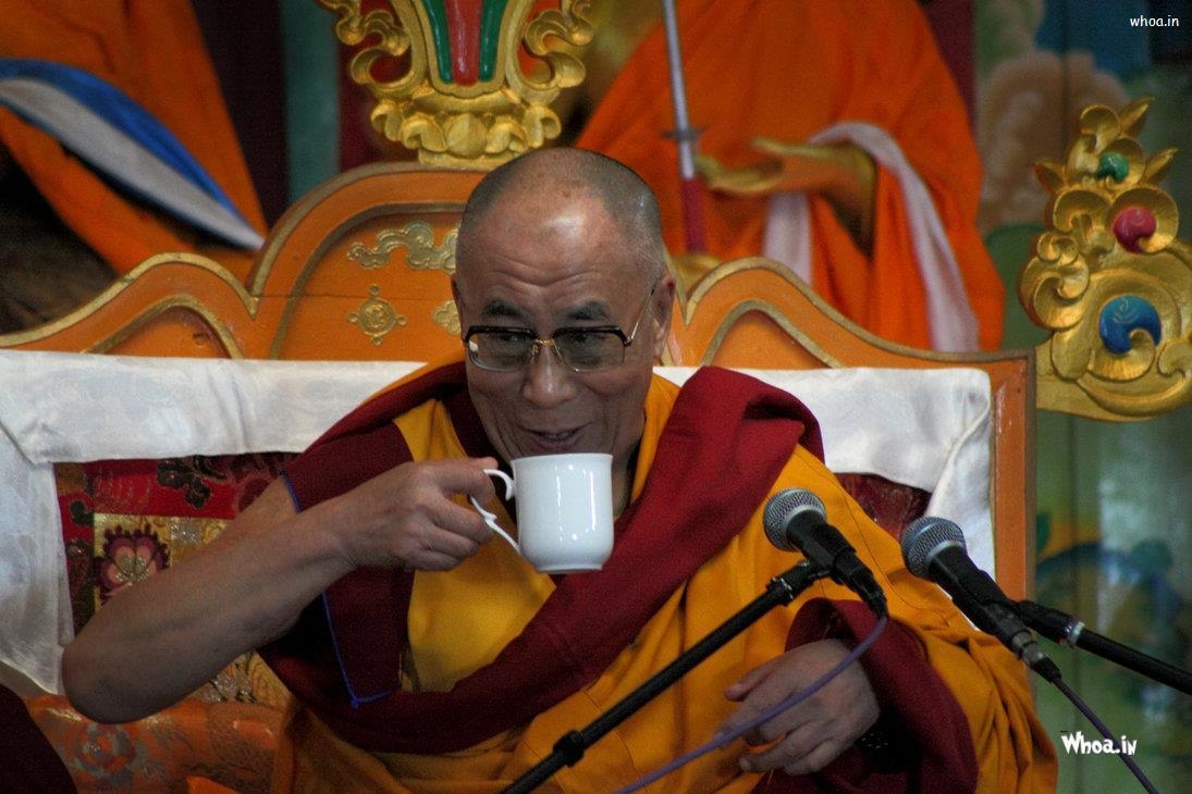 1100x730 Dalai Lama With Cup Of Tea HD Wallpaper, Desktop