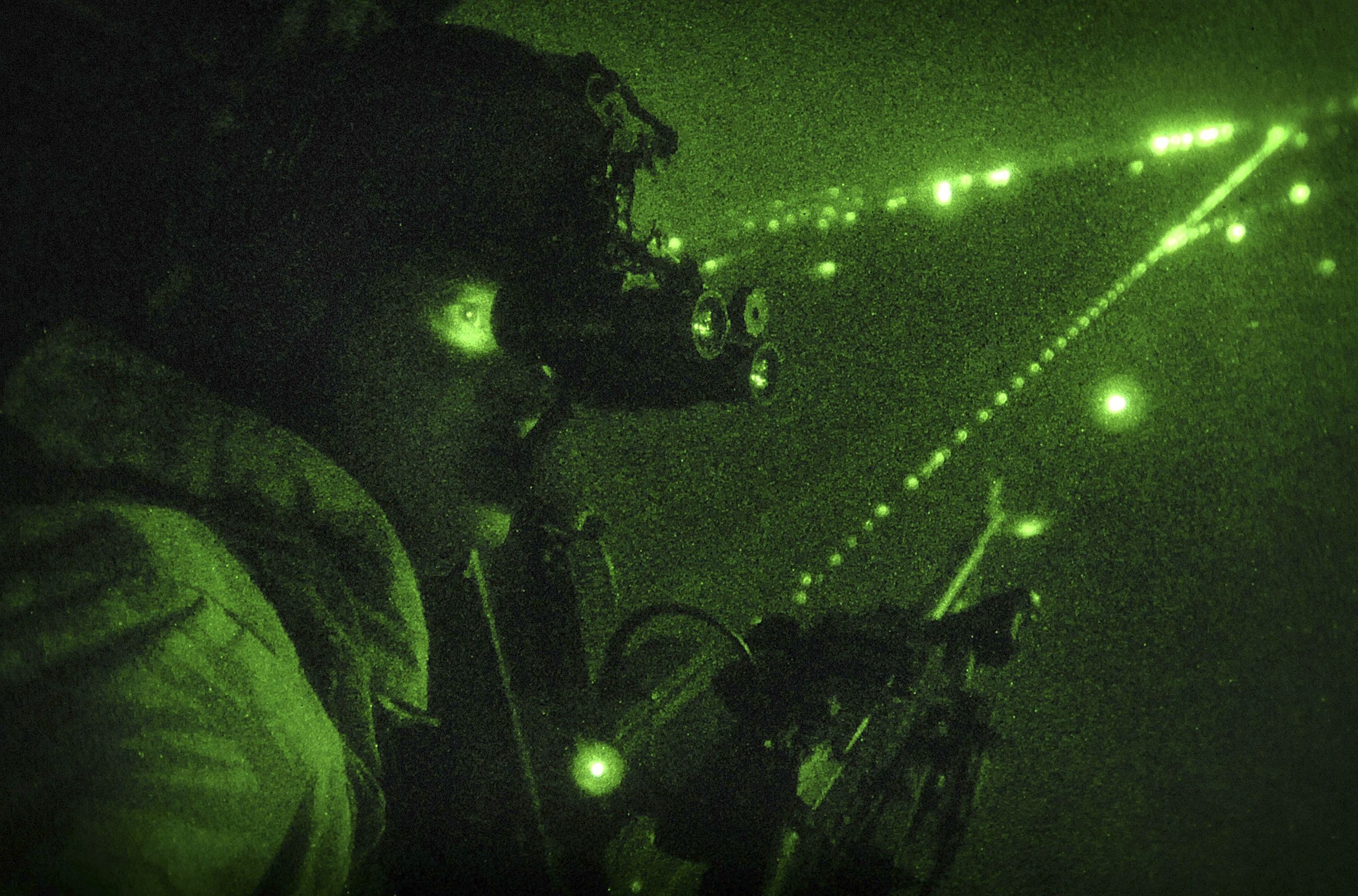 2880x1910 Night Vision Goggles Wallpaper Free Night Vision Goggles Background, Desktop