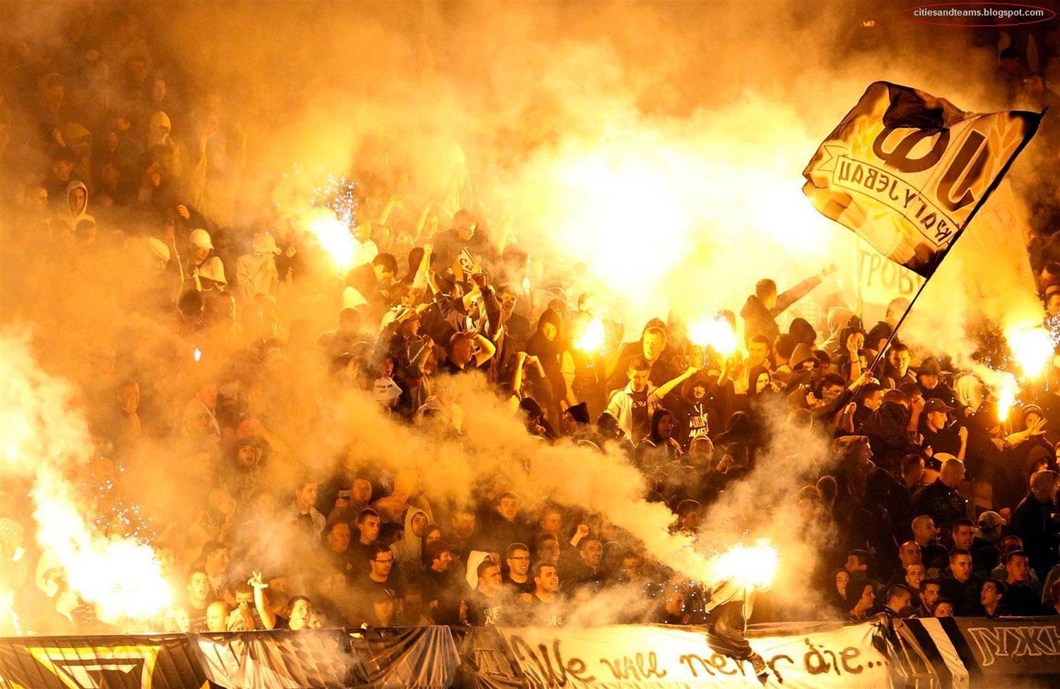 1500x980 Partizan Fans In Serbian Derby With Red Star Belgrade C.a.T, Desktop