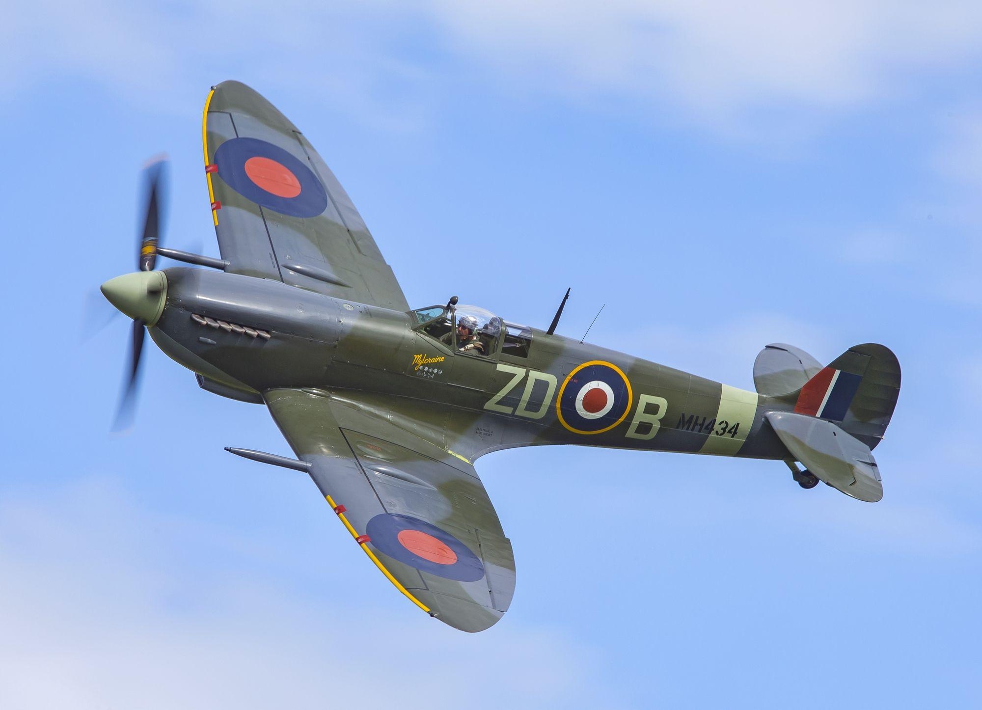 2000x1450 Supermarine Spitfire Mk IX Wall Mural & Supermarine Spitfire Mk IX, Desktop