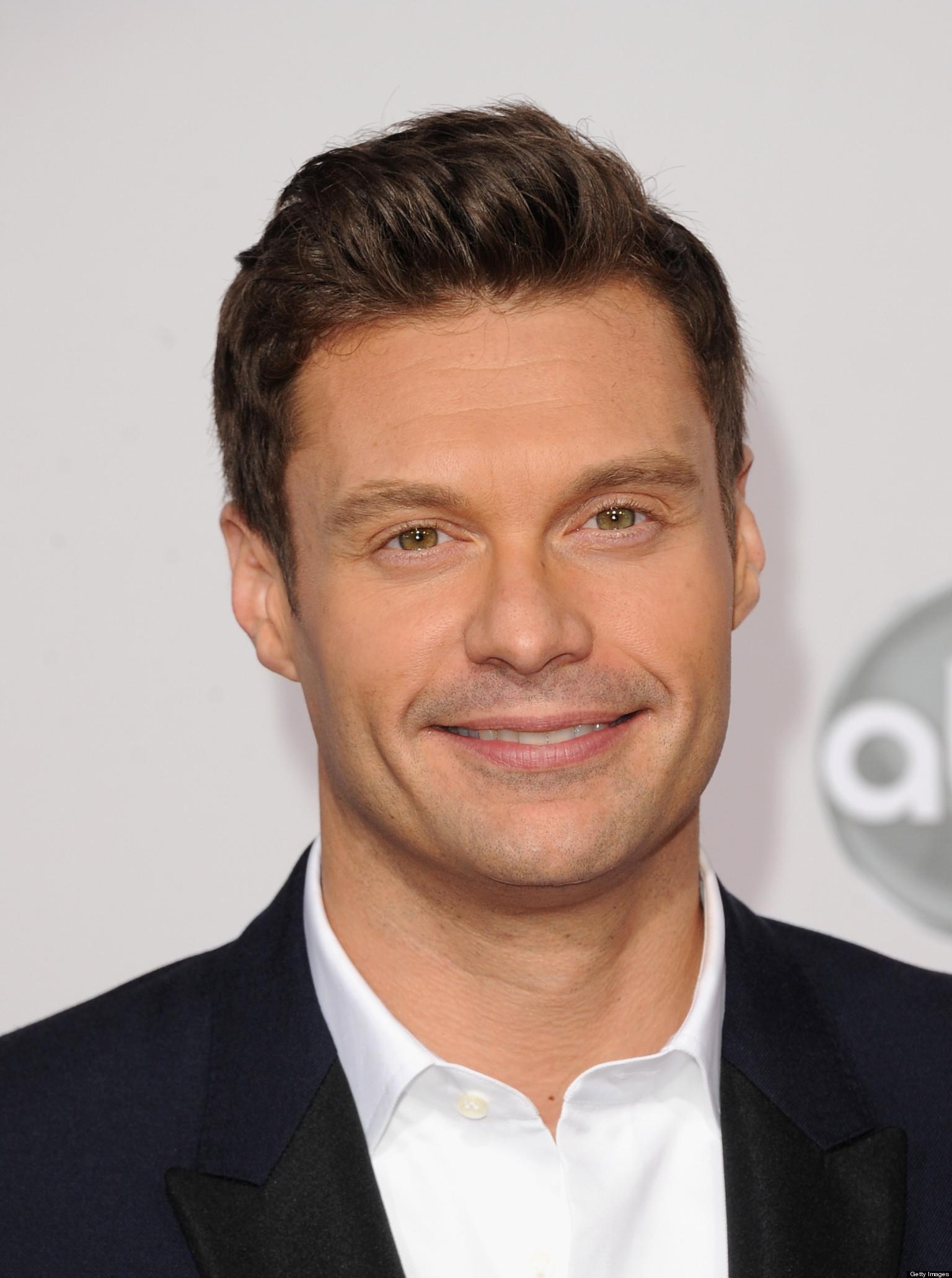 1540x2070 Ryan Seacrest Wallpaper Desktop #h951105. Celebrities HD Wallpaper, Phone