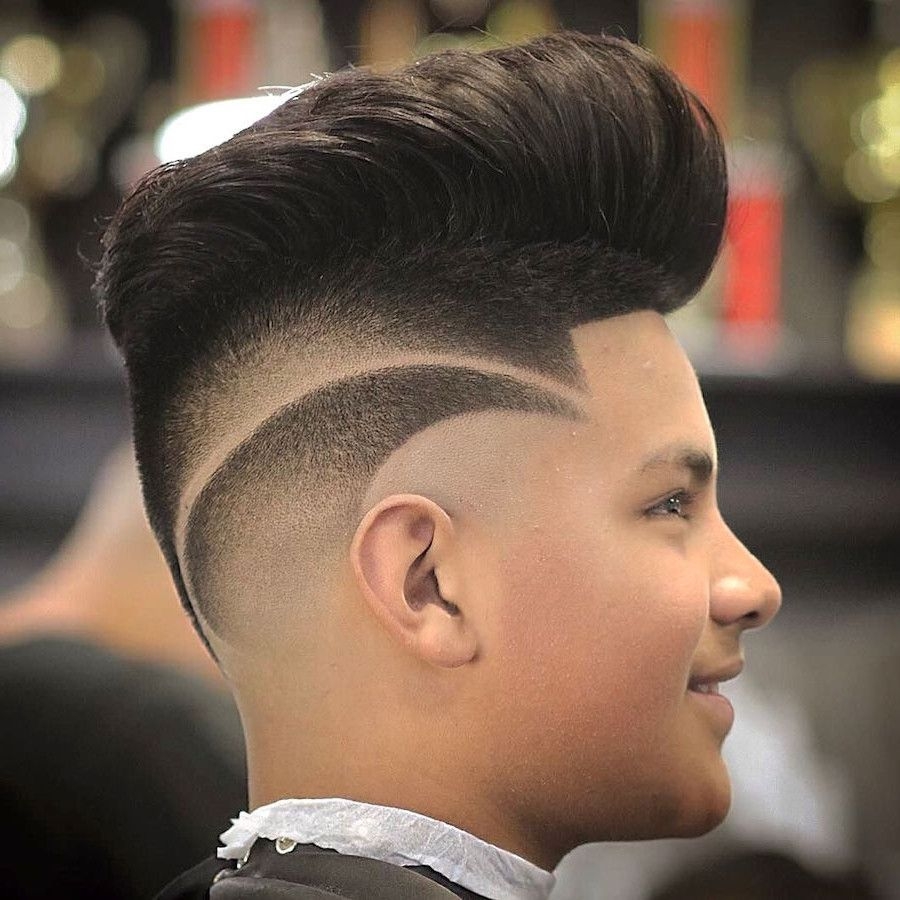 900x900 Hair Cutting Boy Photo, Phone