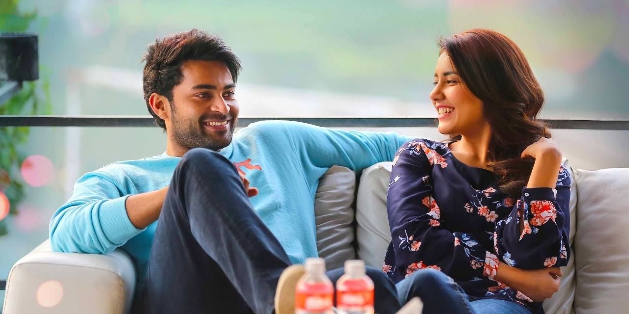 1280x640 Tholi Prema Movie HD Photo Stills. Varun Tej, Rashi Khanna, Dual Screen