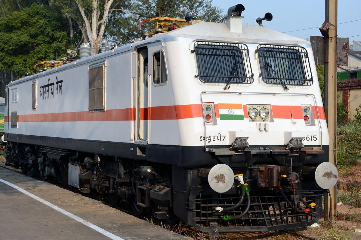 1200x800 Indian Locomotive Class WAP 7, Desktop