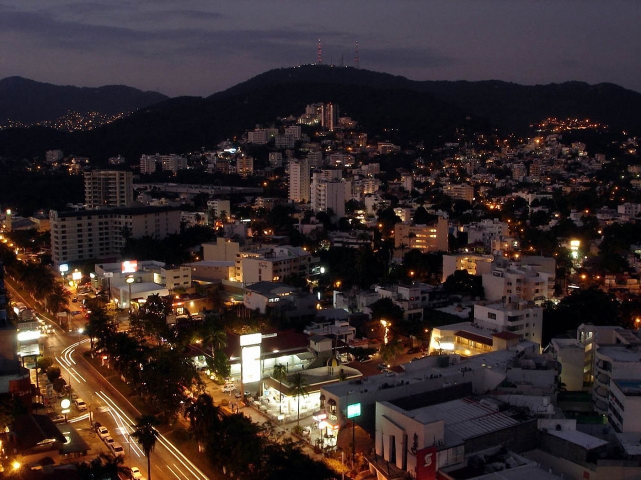 1280x960 Acapulco by night wallpaper. Acapulco, Desktop